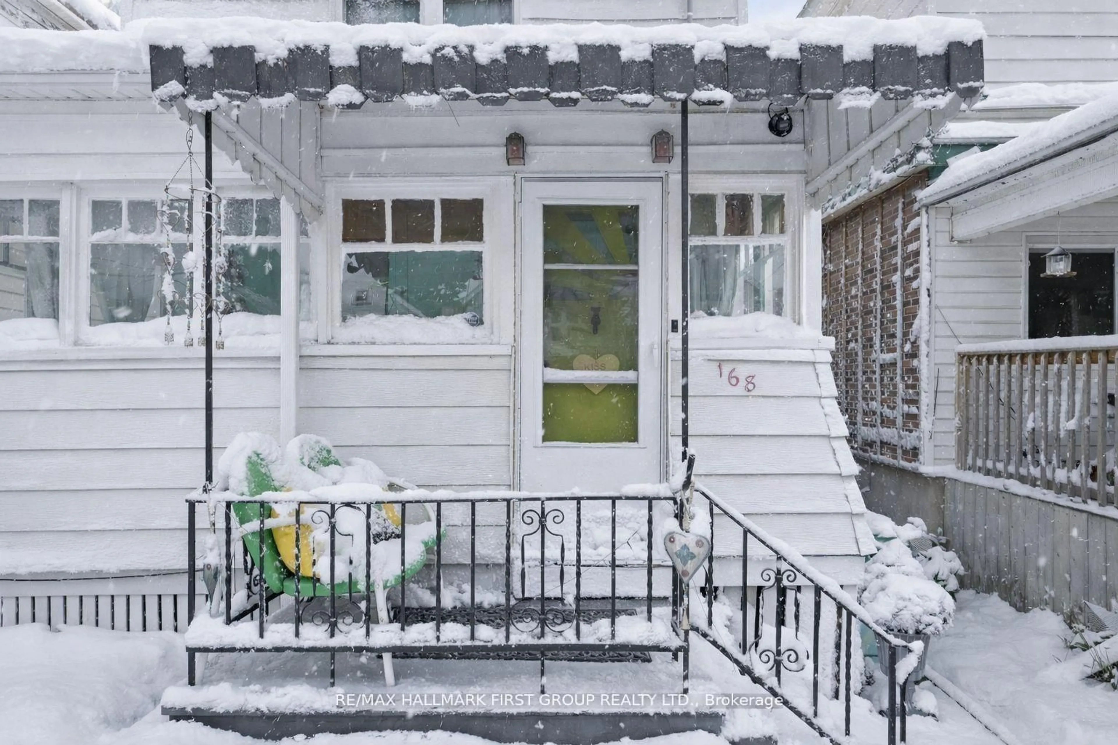 Patio, street for 168 Adeline St, Peterborough Ontario K9J 5E3