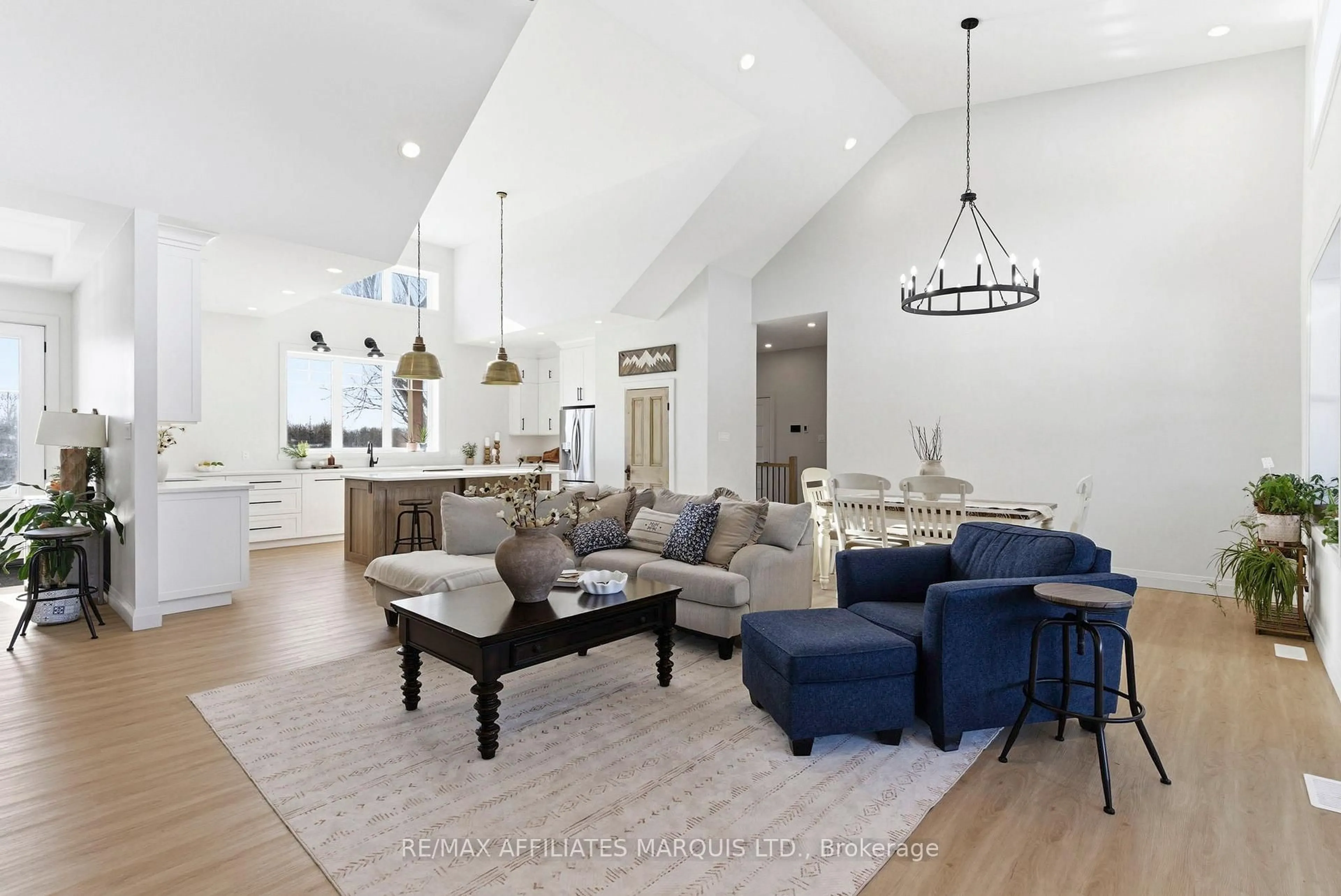 Living room with furniture, unknown for 16119 Eamer Rd, South Stormont Ontario K0C 1R0