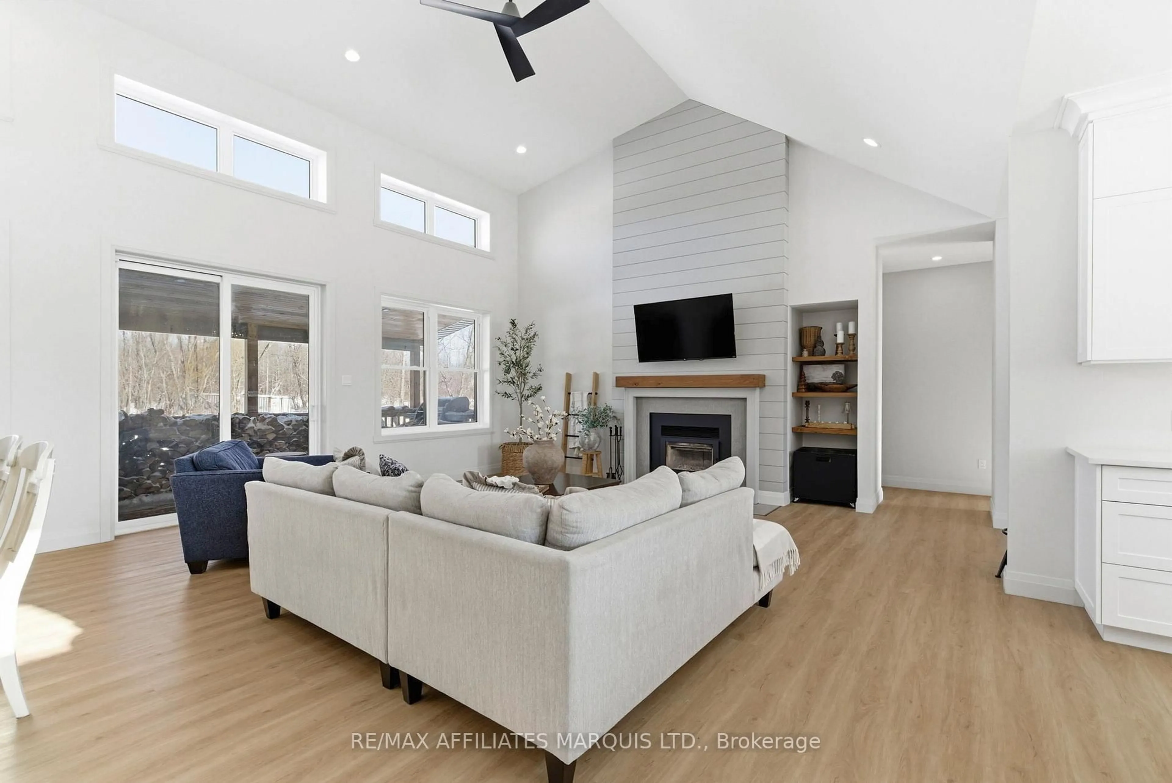 Living room with furniture, unknown for 16119 Eamer Rd, South Stormont Ontario K0C 1R0