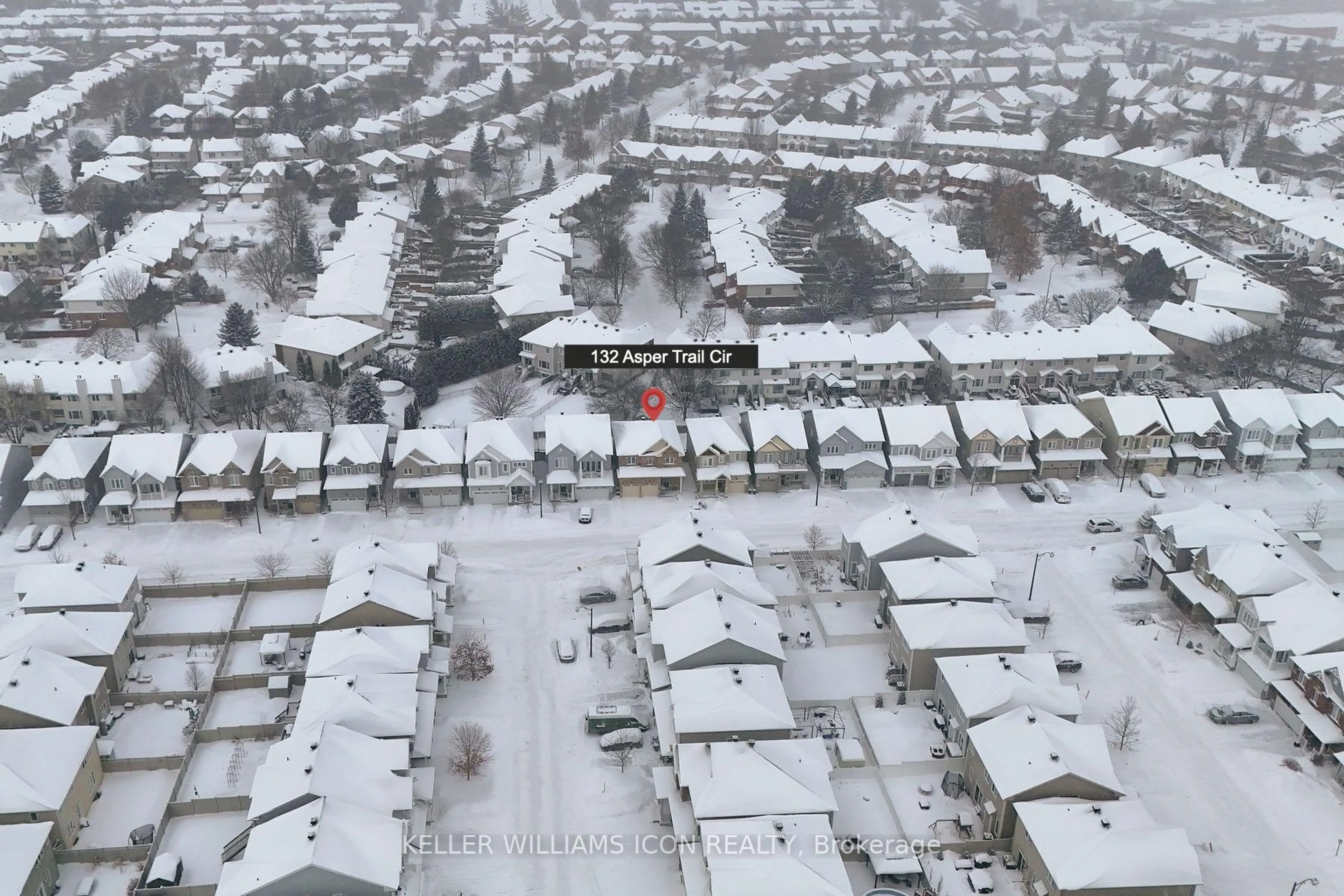 A pic from outside/outdoor area/front of a property/back of a property/a pic from drone, street for 132 Asper Trail Circ, Ottawa Ontario K2M 0K8