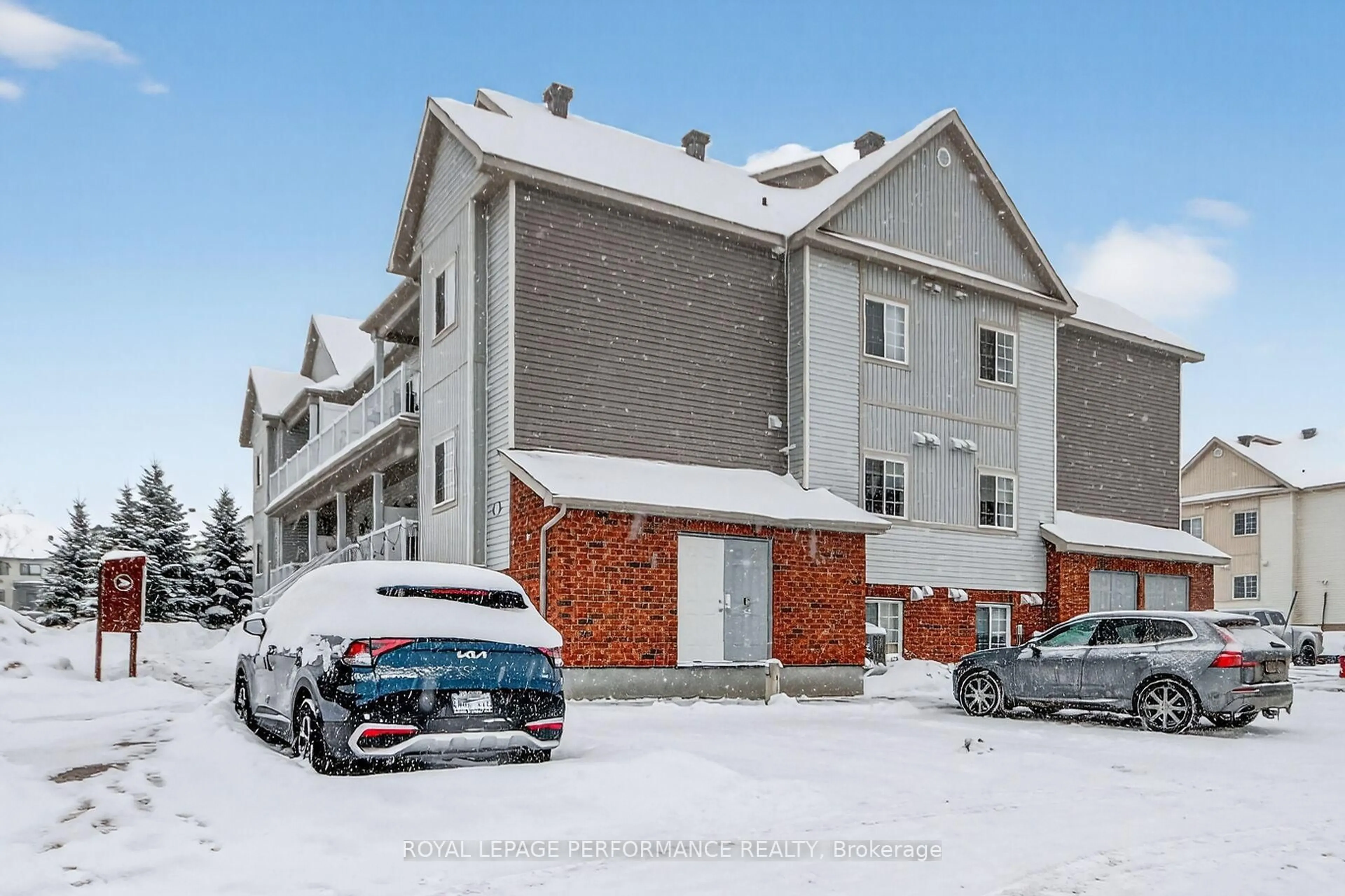 Unknown for 100 Artesa Private #C, Ottawa Ontario K2S 0J8