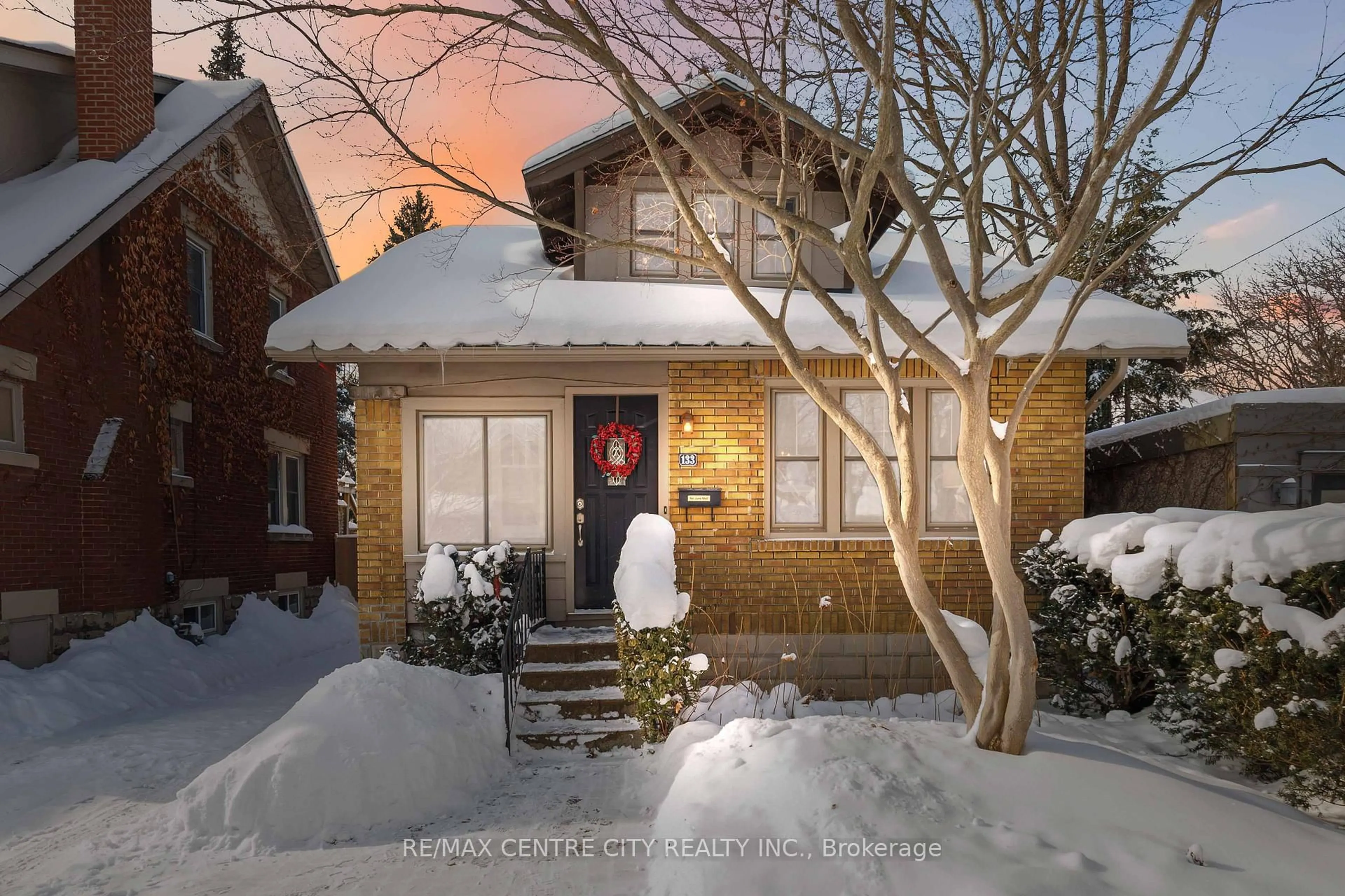 Unknown for 133 Thornton Ave, London East Ontario N5Y 2Y6