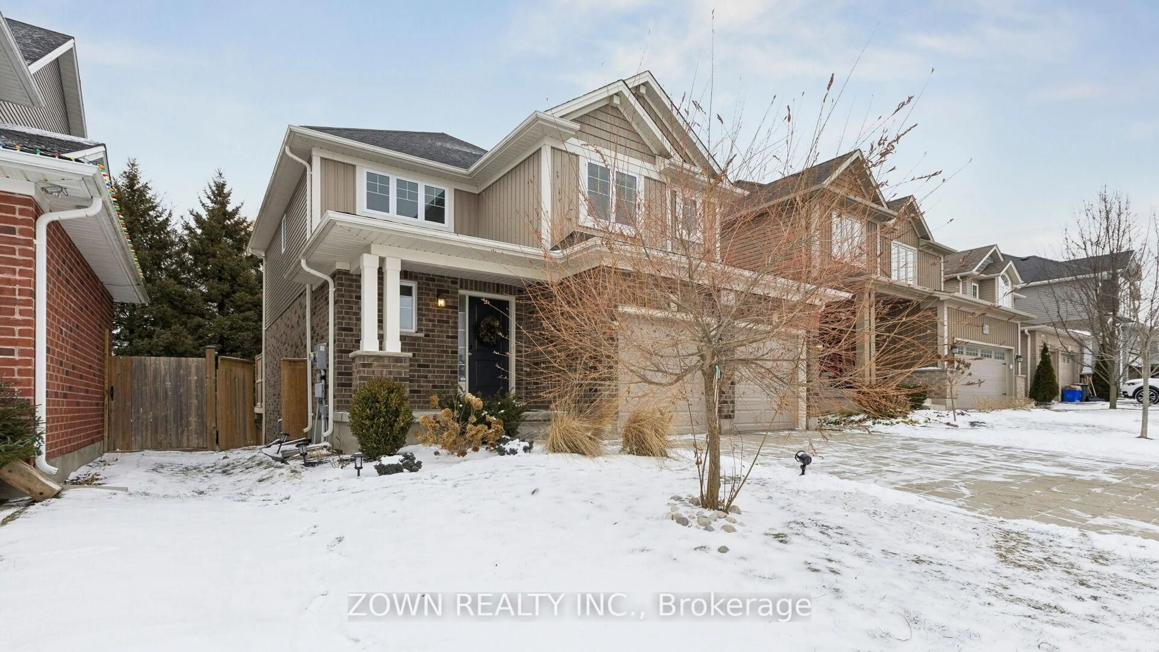 Home with brick exterior material, street for 7 Chatfield St, Ingersoll Ontario N5C 0B3