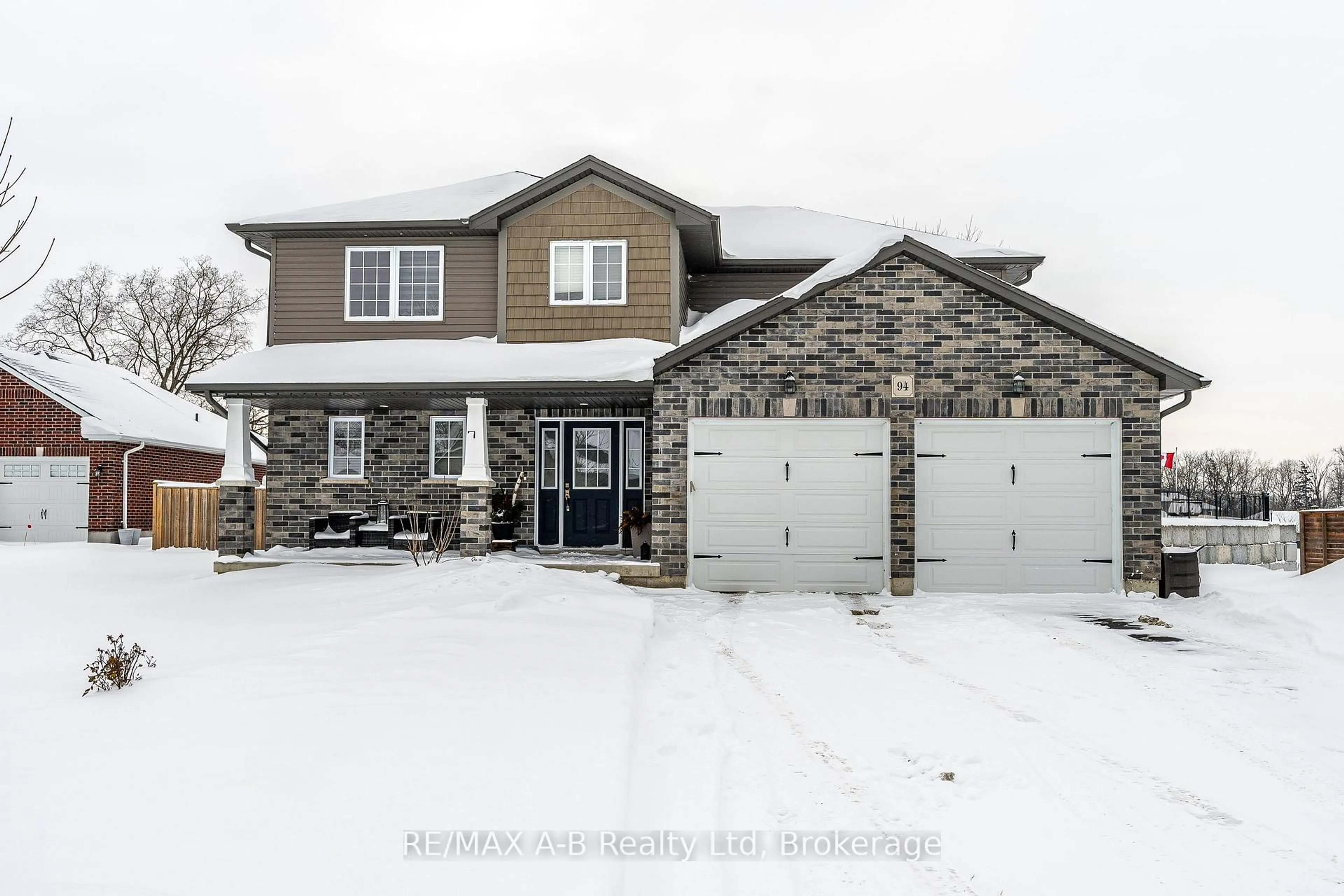 Home with brick exterior material, street for 94 Wilson Crt, St. Marys Ontario N4X 0B6