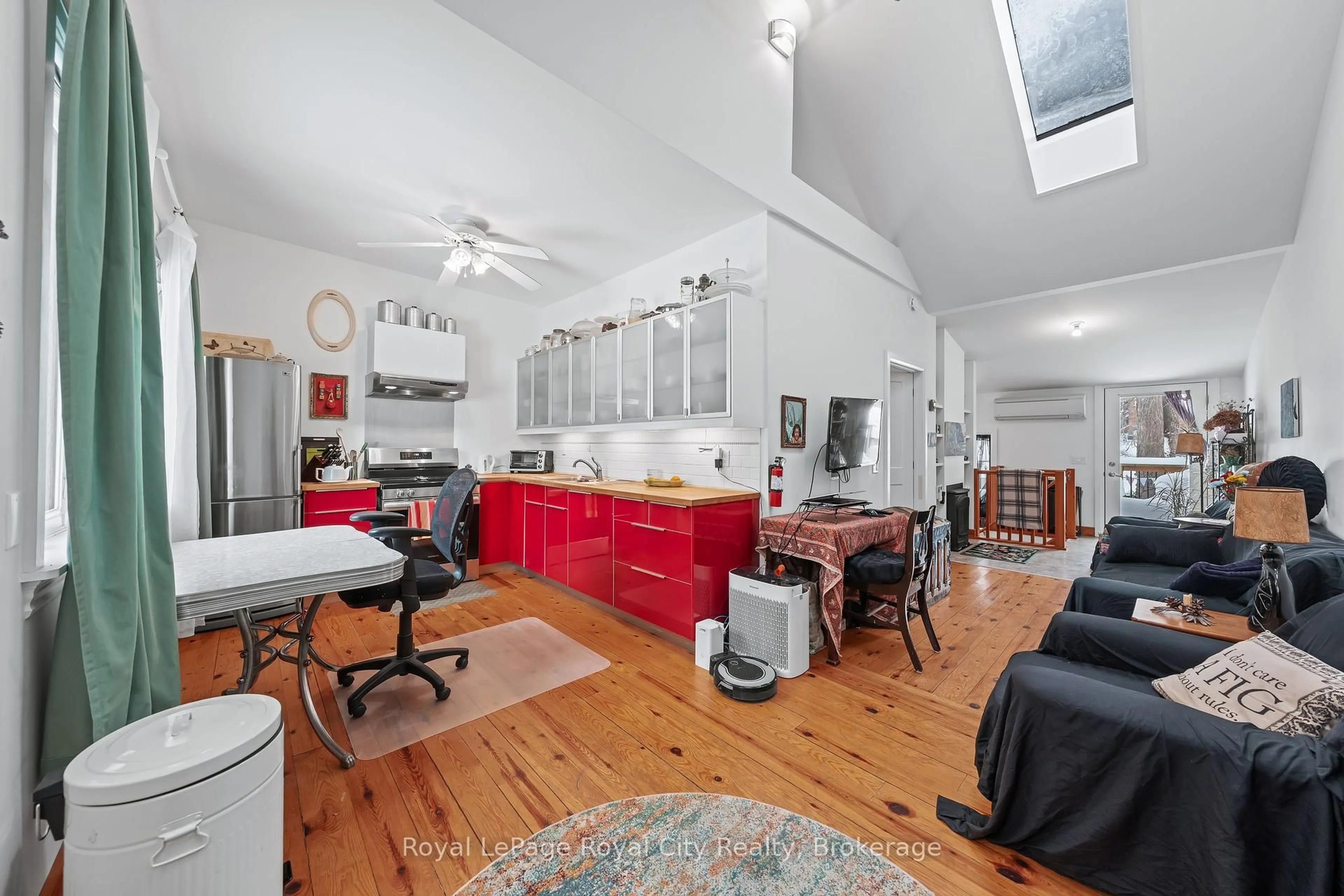 Open concept kitchen, unknown for 138 Arthur St, Guelph Ontario N1E 4V2