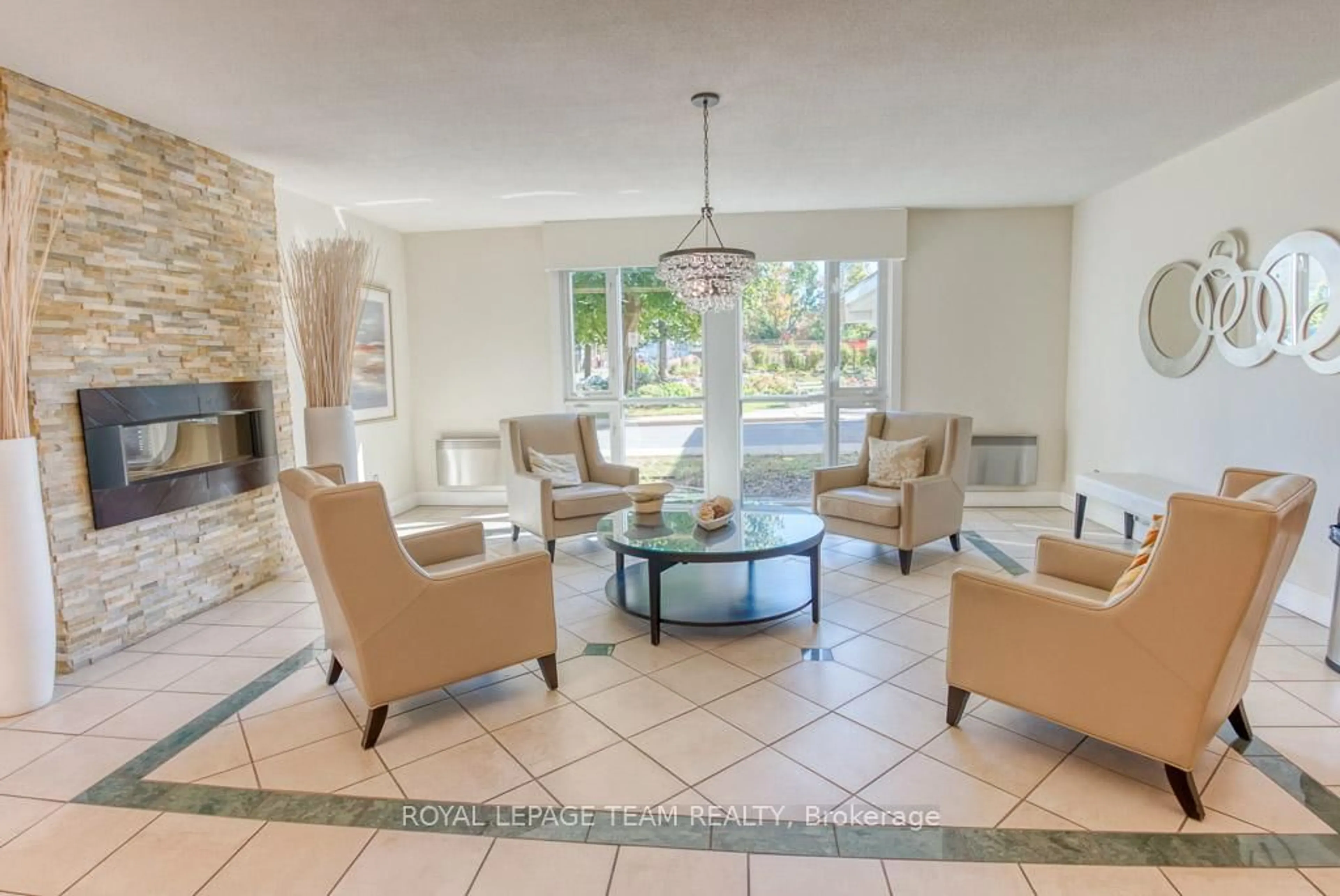 Lobby for 1025 Richmond Rd #2201, Ottawa Ontario K2B 8G8