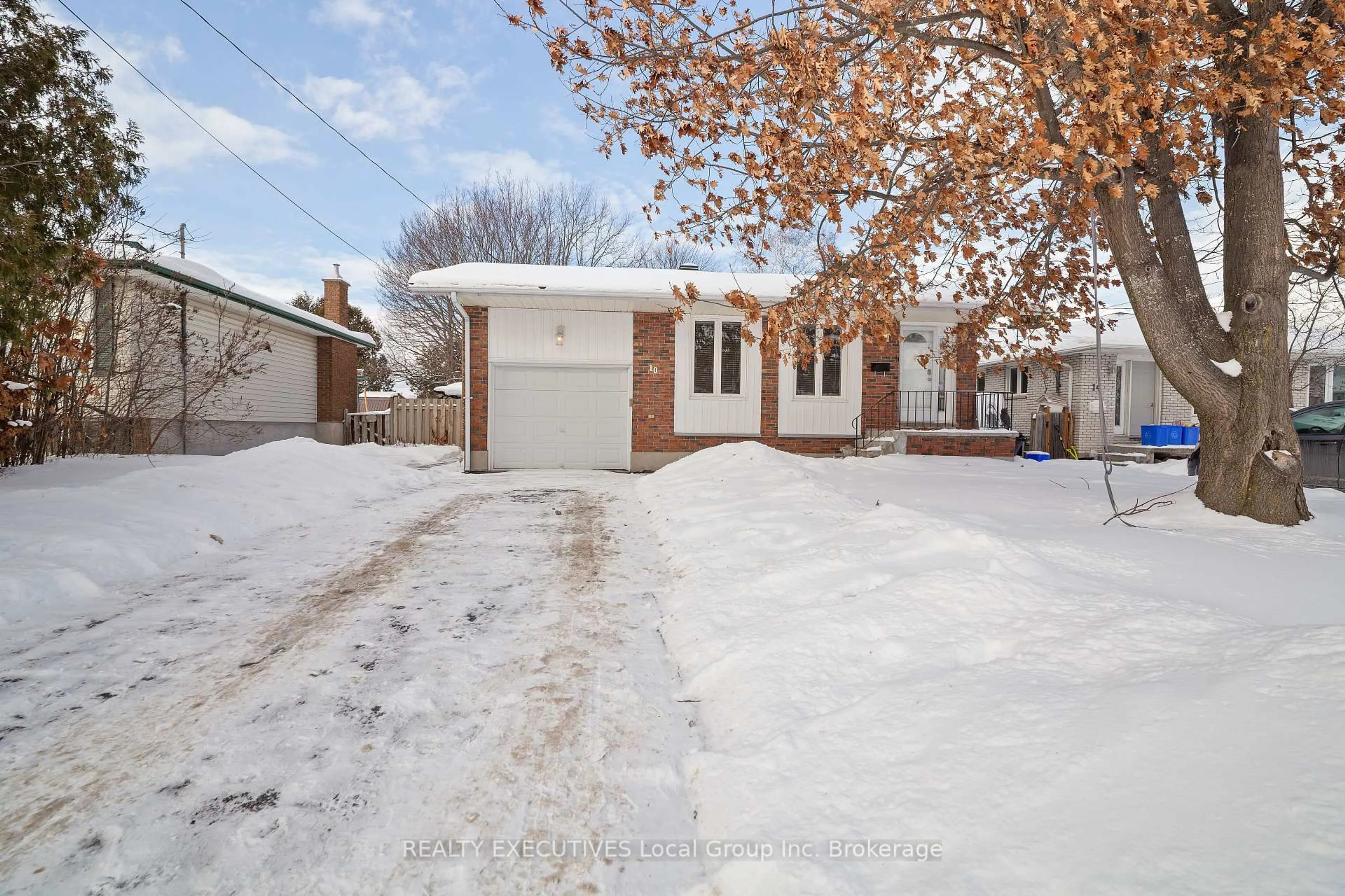 Unknown for 10 MANITOU St, North Bay Ontario P1A 1P4