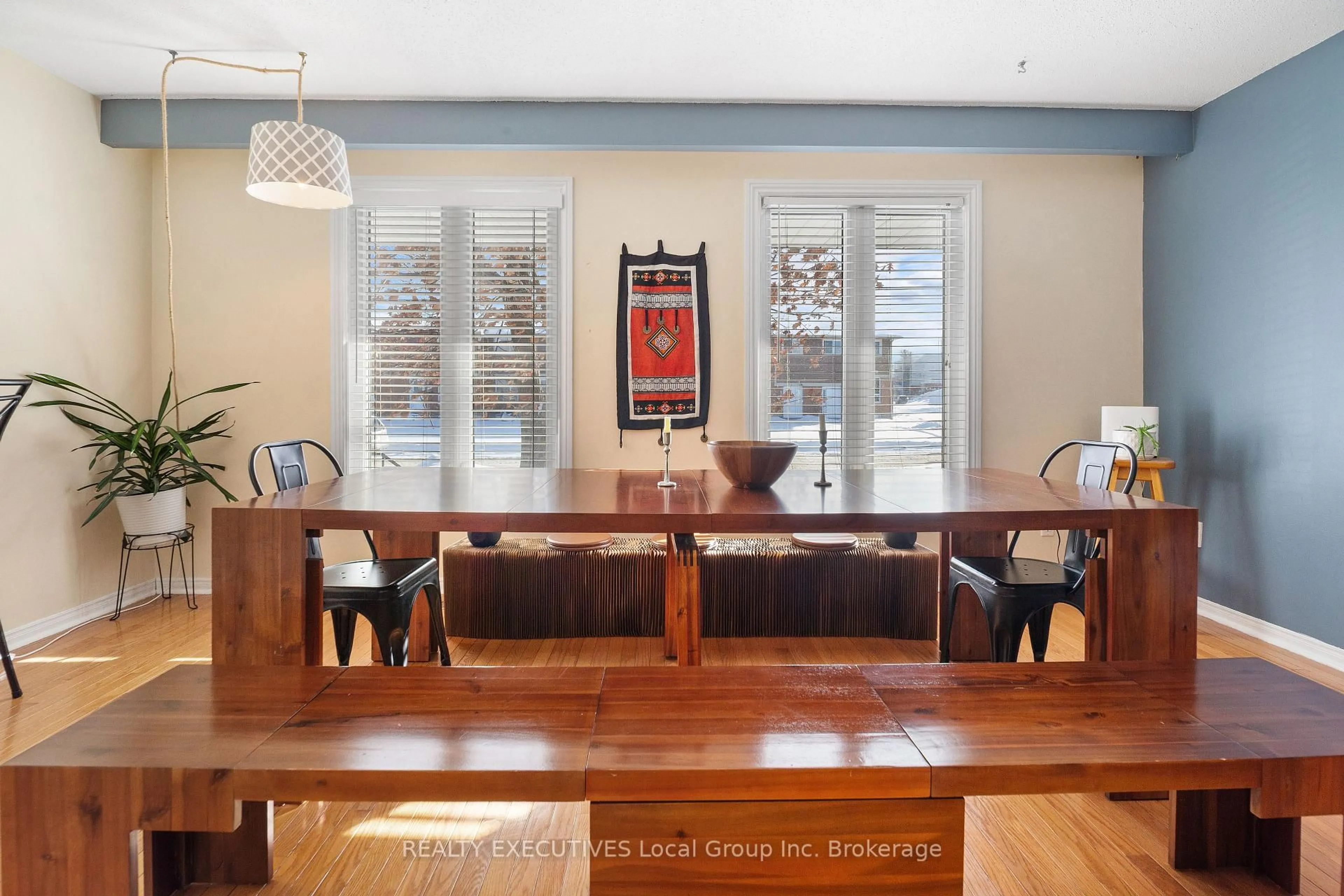 Dining room, unknown for 10 MANITOU St, North Bay Ontario P1A 1P4