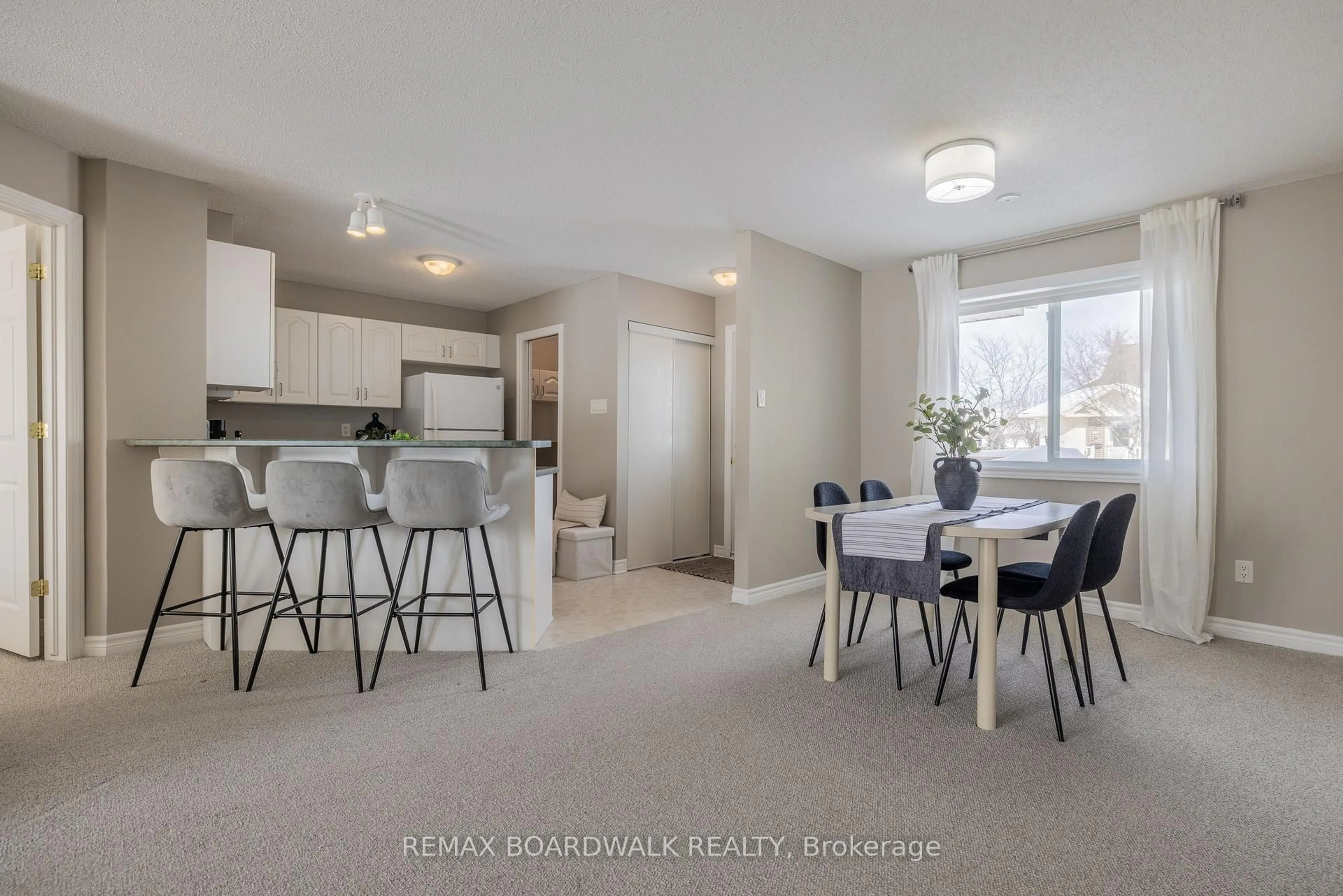 Open concept kitchen, unknown for 206 Oak Leaf Private, Richmond Ontario K0A 2Z0