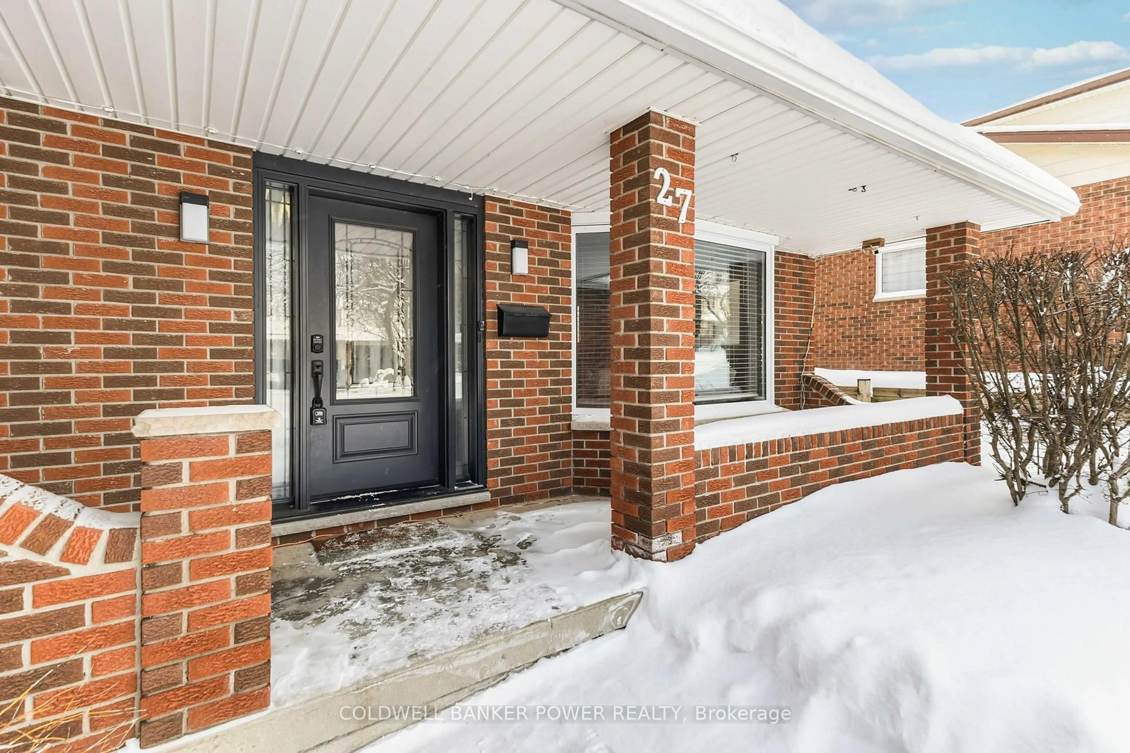 Home with brick exterior material, street for 27 Foxcroft Cres, London South Ontario N6K 3A3