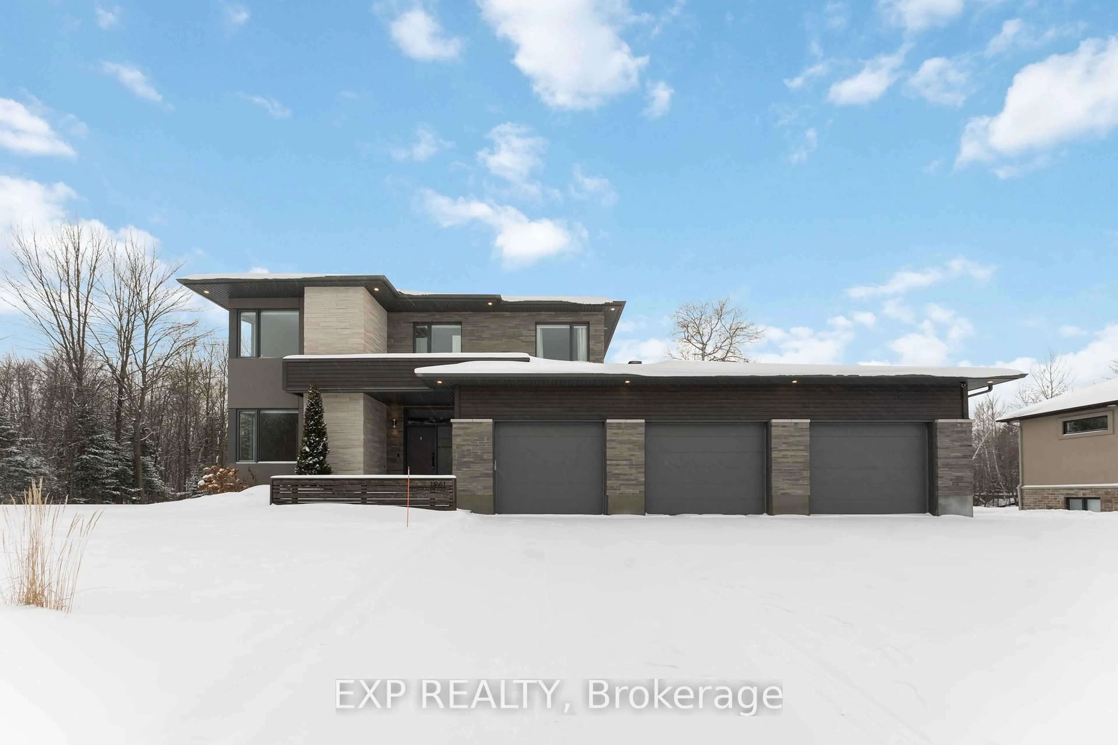 Home with brick exterior material, unknown for 1961 CEDARLAKES Way, Greely Ontario K4P 1P2