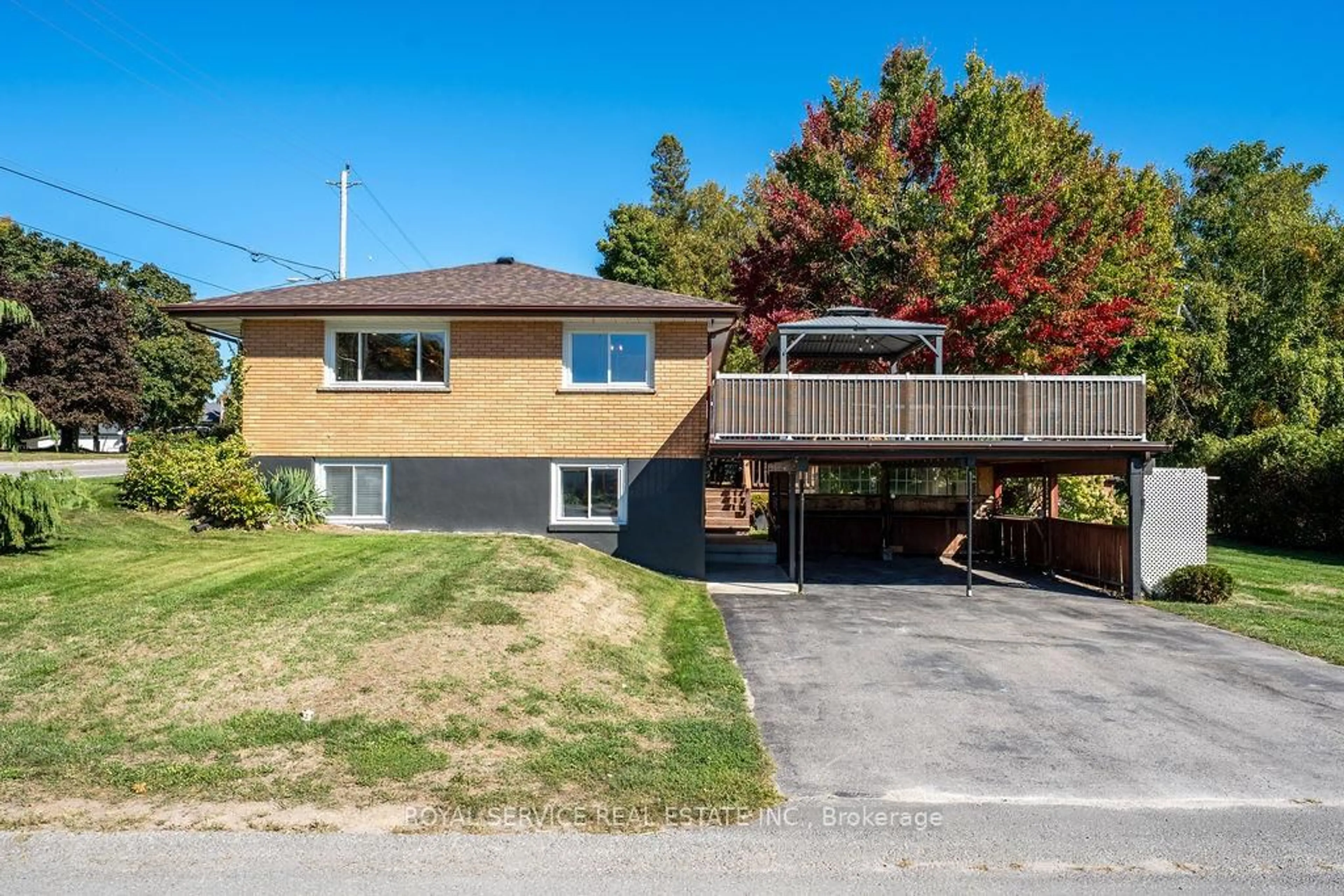 A pic from outside/outdoor area/front of a property/back of a property/a pic from drone, street for 98 Church St, Trent Hills Ontario K0K 3K0