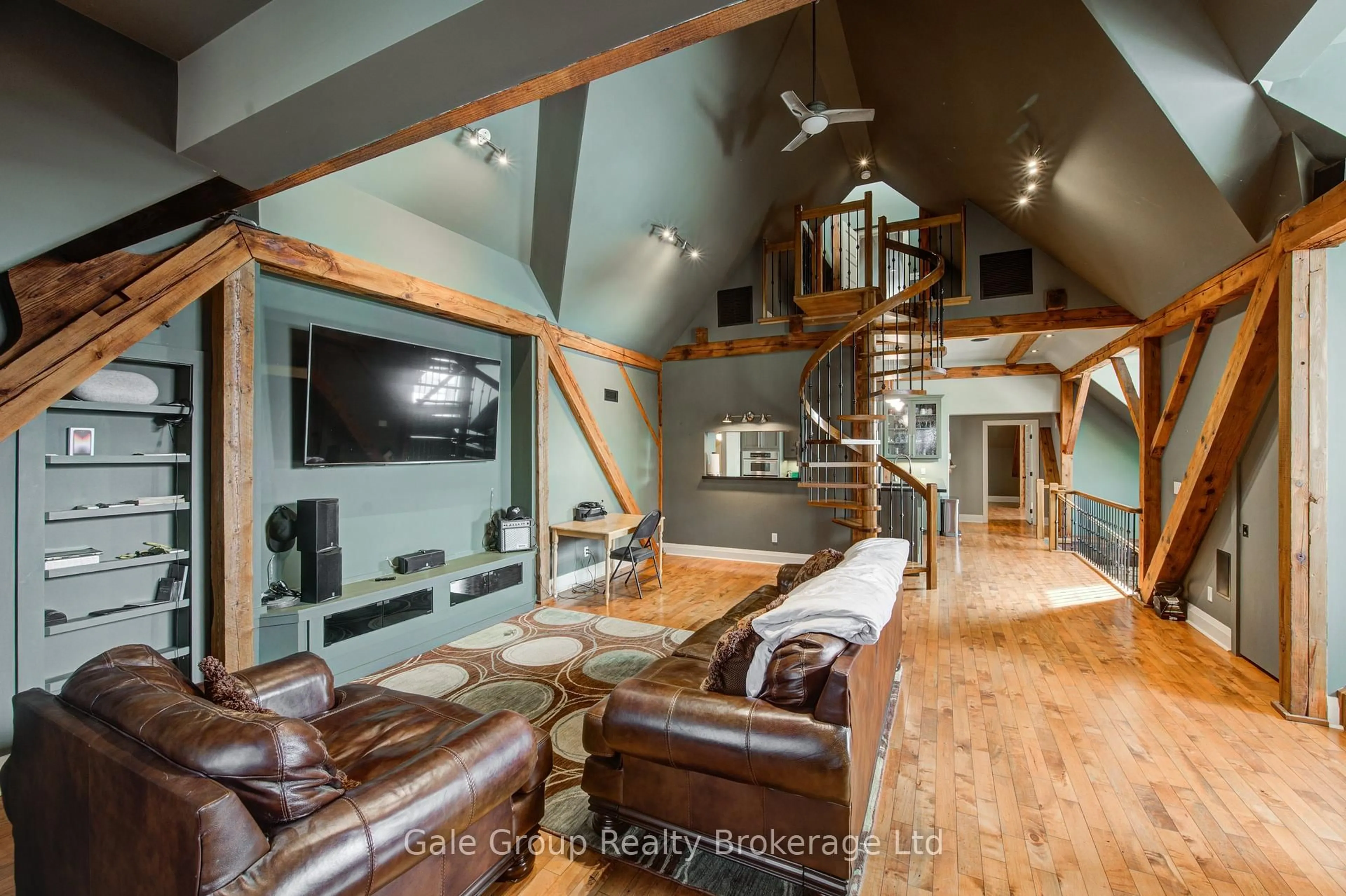 Home theater for 81 Broadway St #11, Woodstock Ontario N4S 3A1