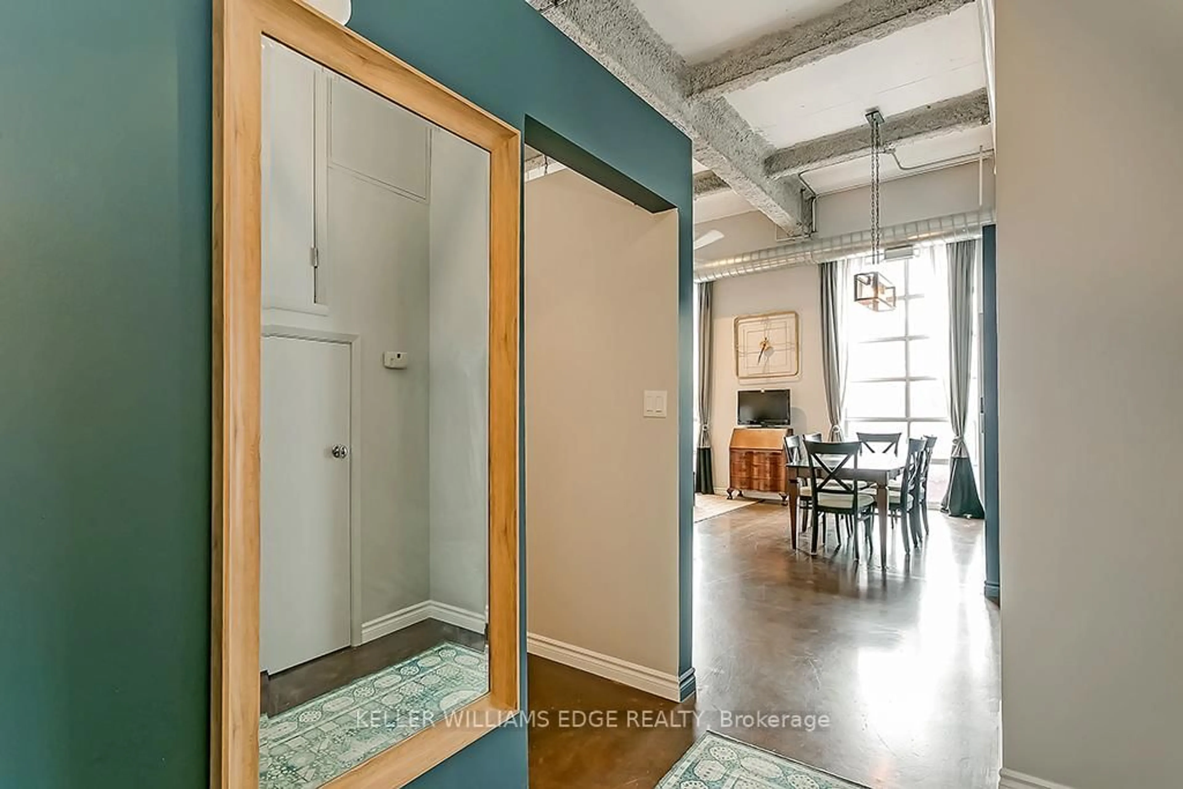 Unknown for 11 Rebecca St #311, Hamilton Ontario L8R 3H7