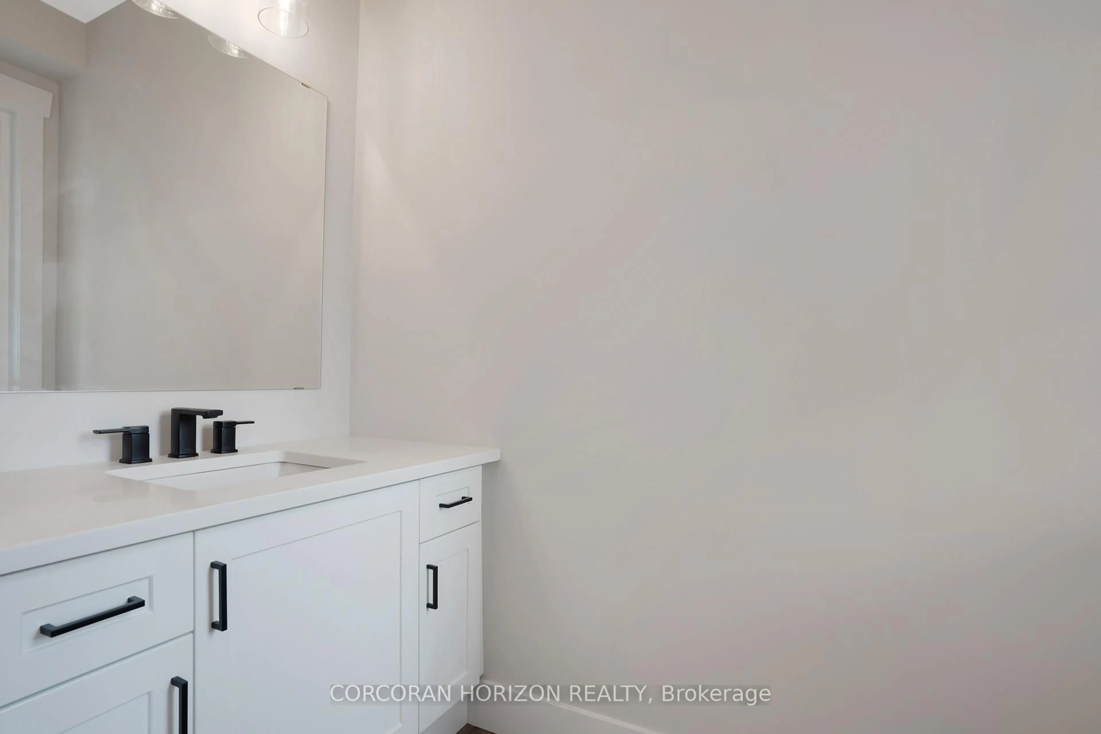 A pic of a room for 24 Moon Cres, Cambridge Ontario N1S 5A7