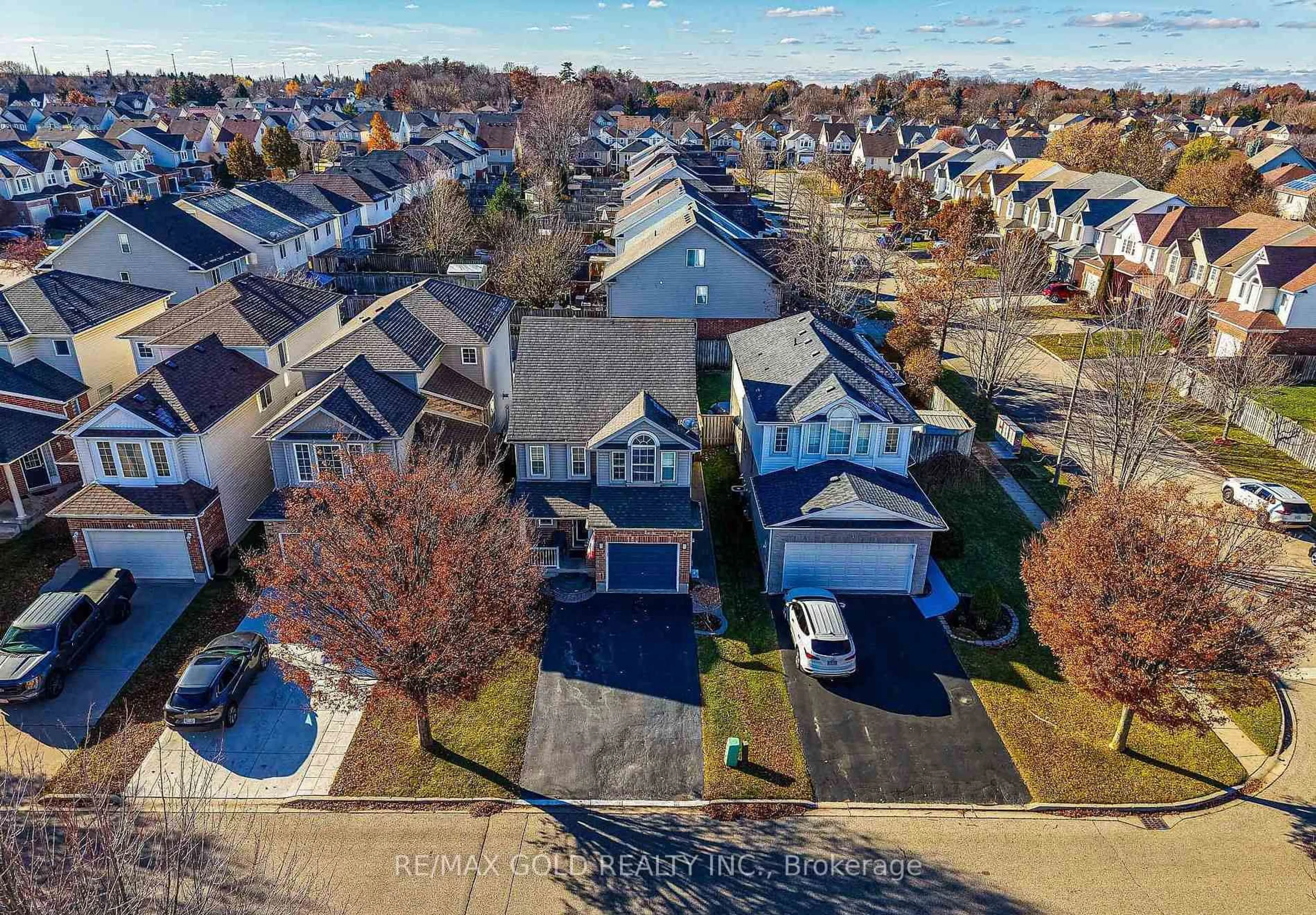 A pic from outside/outdoor area/front of a property/back of a property/a pic from drone, street for 36 Lardner St, Cambridge Ontario N3C 4K6