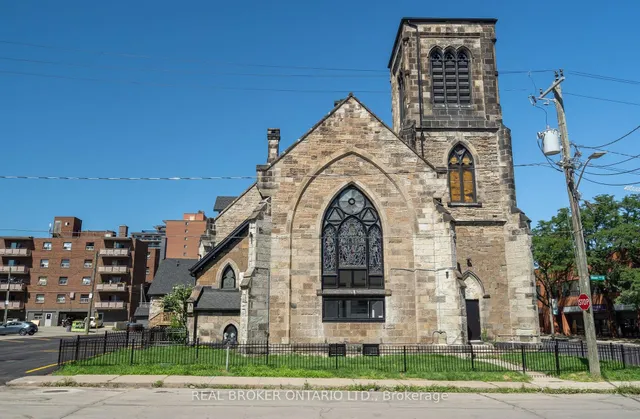 16 West Ave, Hamilton 5