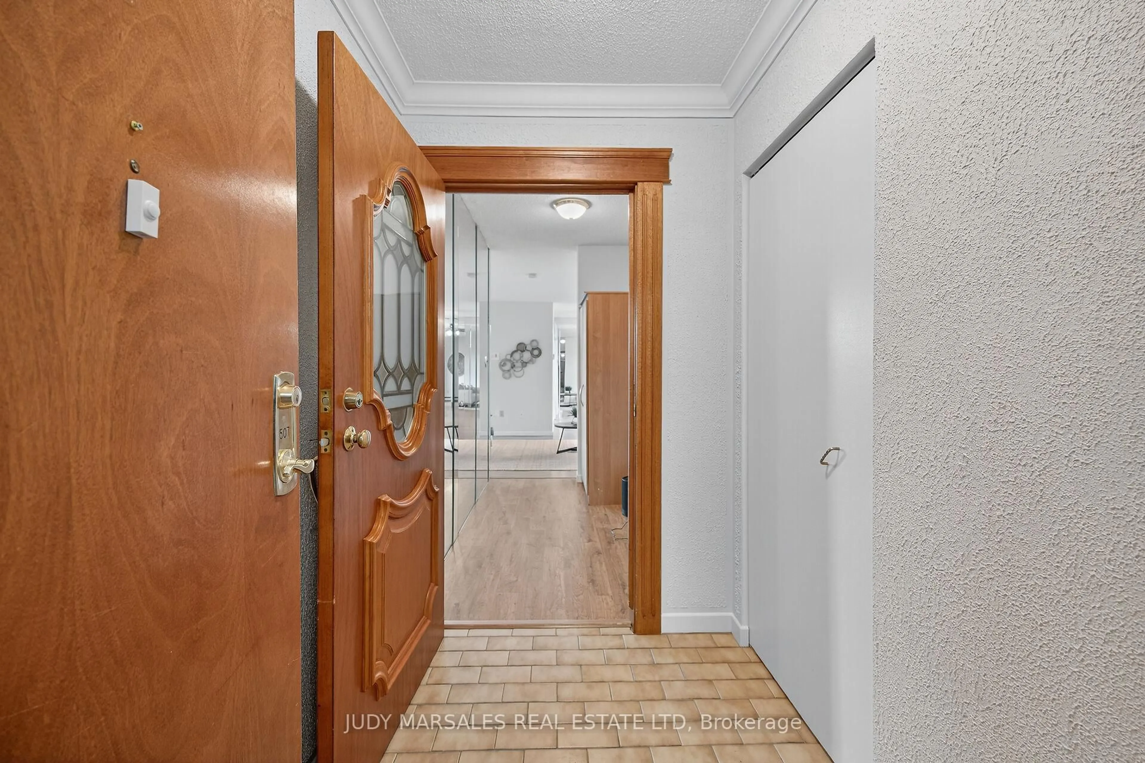 Indoor foyer for 23 Main St #507, Hamilton Ontario L9H 2P7