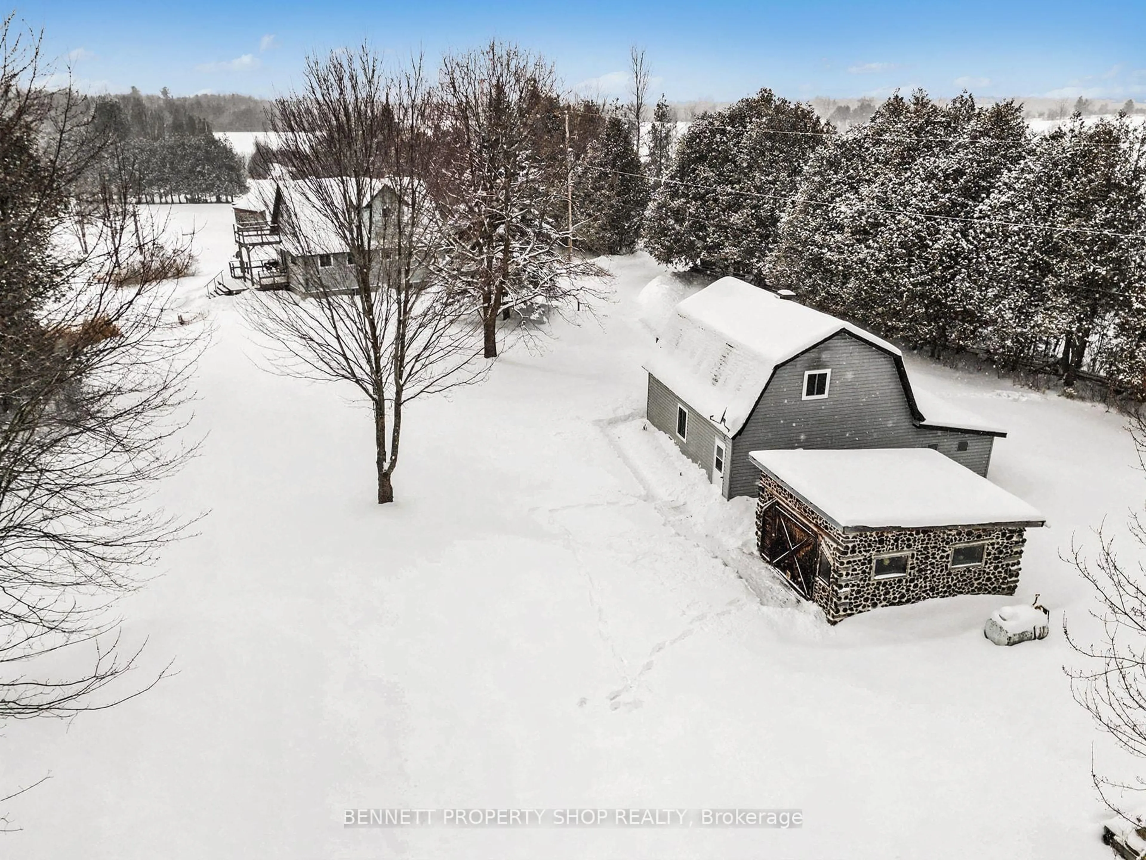 A pic from outside/outdoor area/front of a property/back of a property/a pic from drone, unknown for 541 Drummond Con 5b Concession, Perth Ontario K7H 3C8