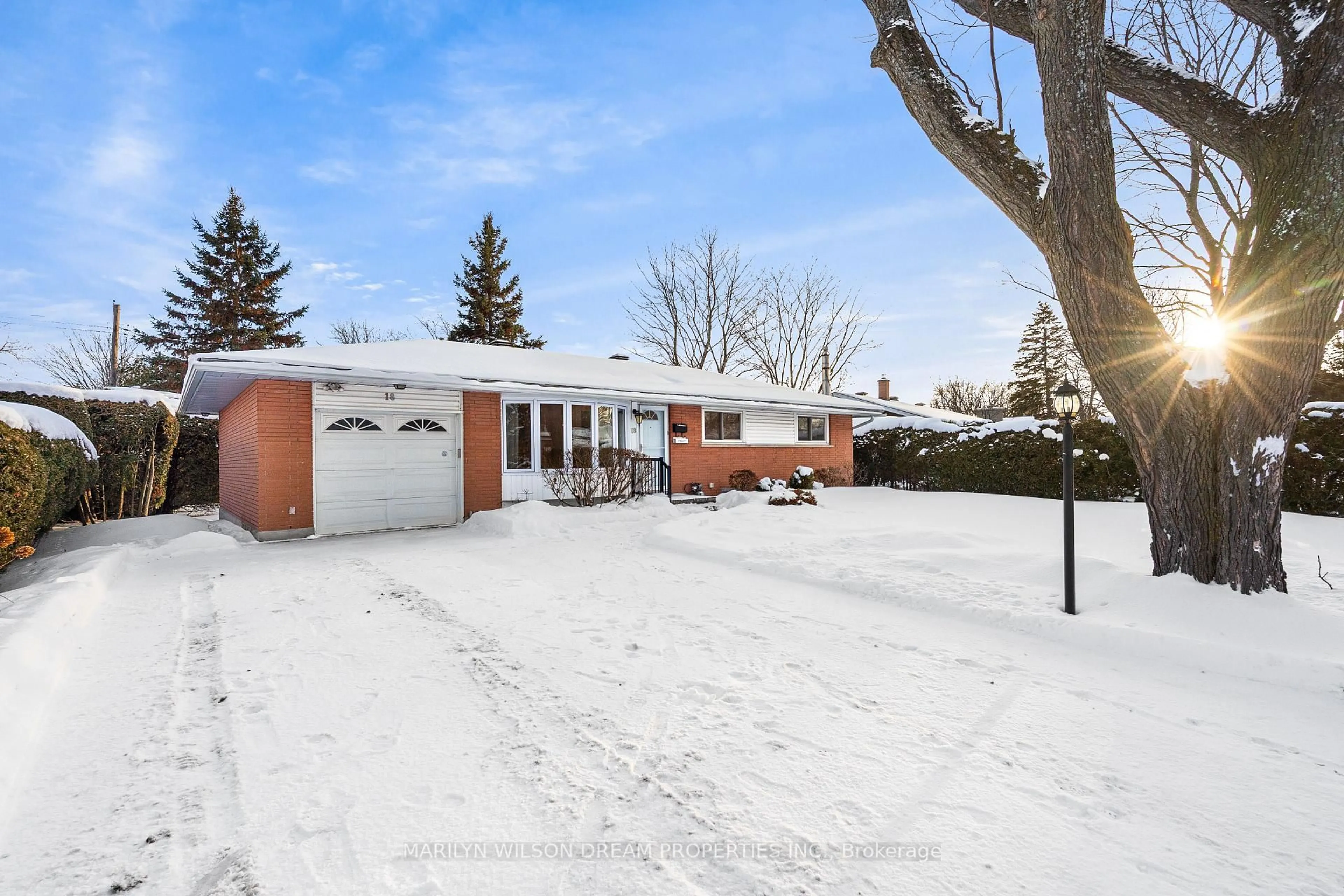 Unknown for 18 Virgil Rd, Ottawa Ontario K2H 6B3