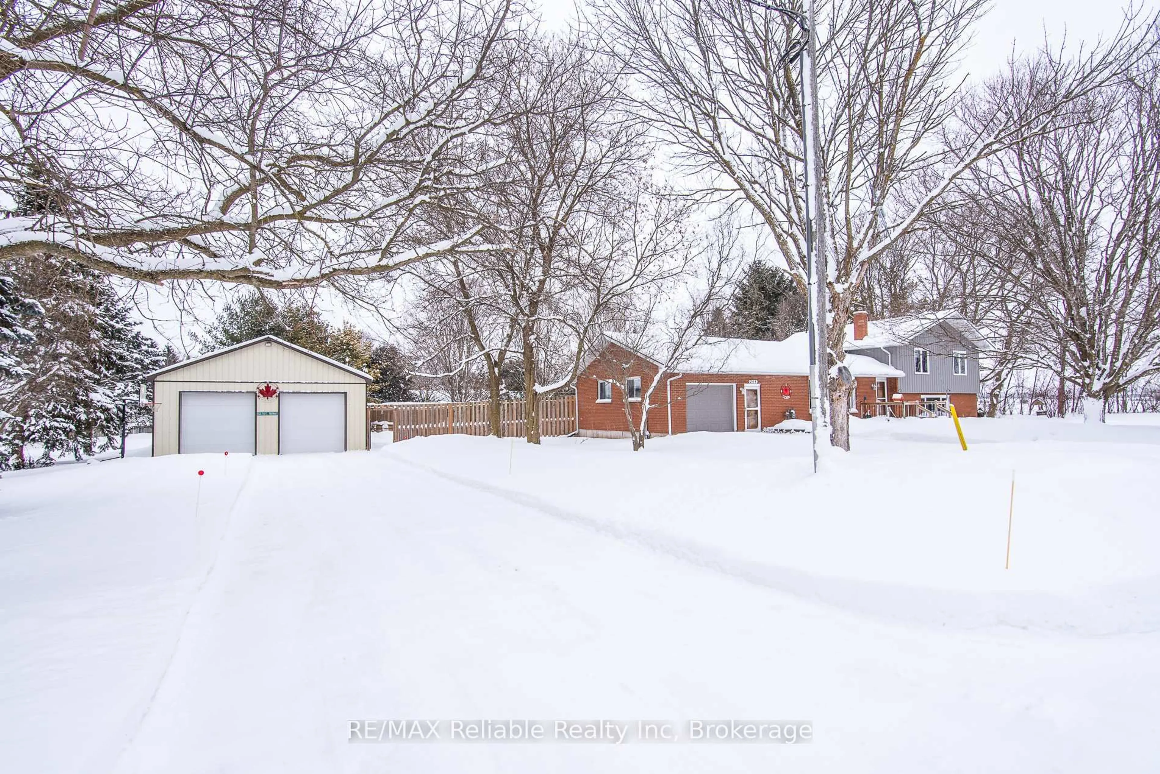 Unknown for 244 Elizabeth St, Central Huron Ontario N0M 2H0