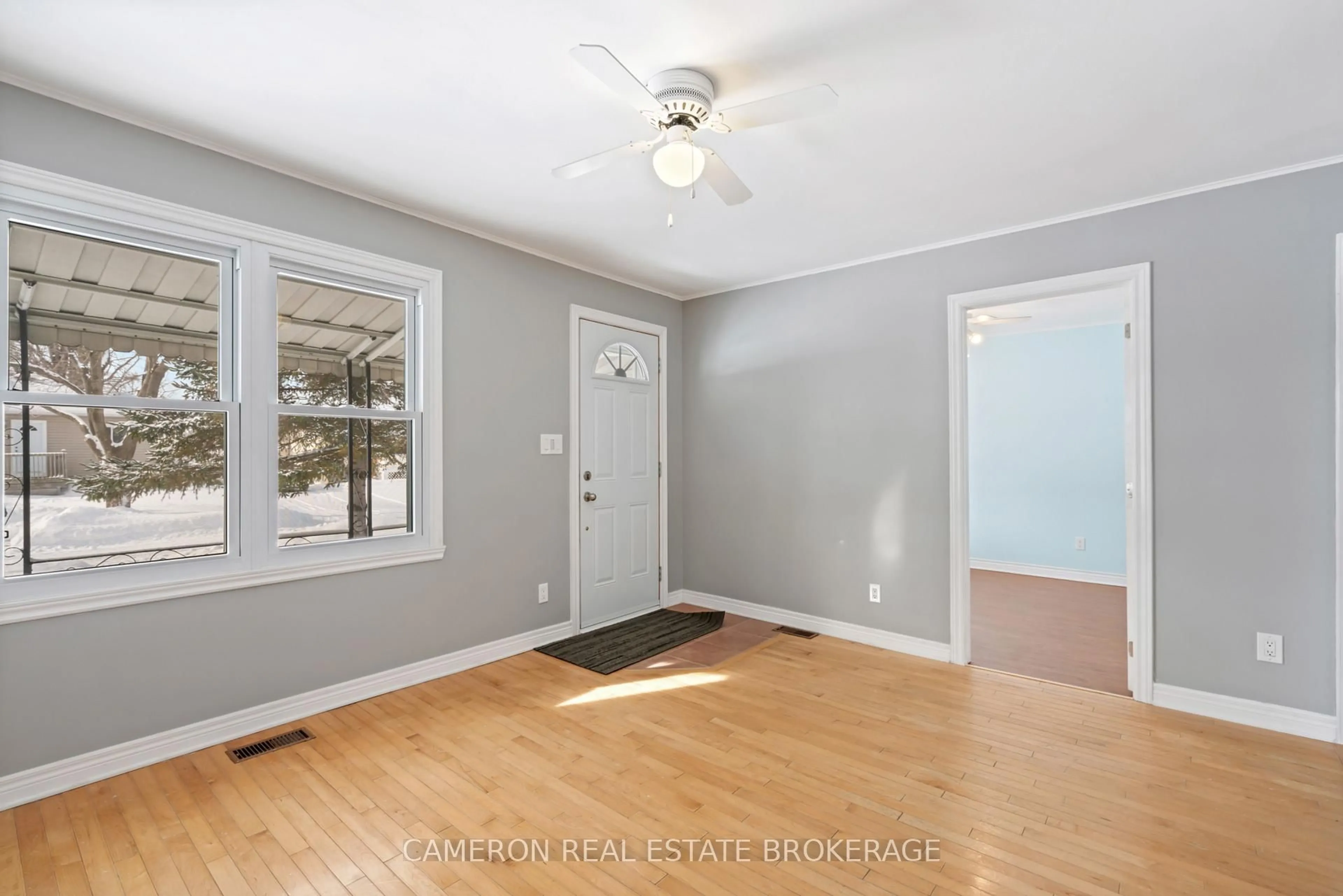 Unknown for 1109 Larin Ave, Cornwall Ontario K6H 4C7