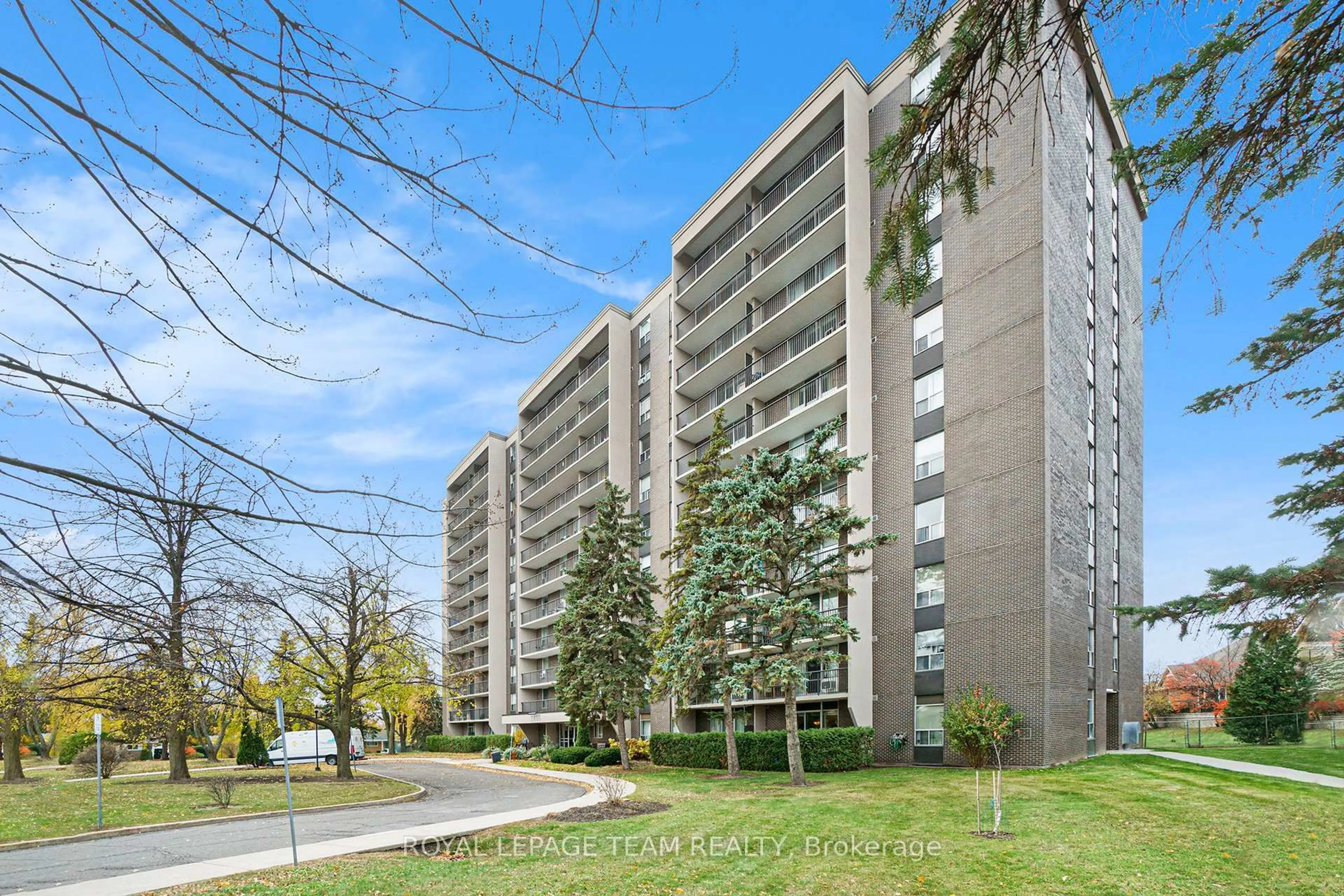 Unknown for 2400 Virginia Dr #606, Ottawa Ontario K1H 8L3