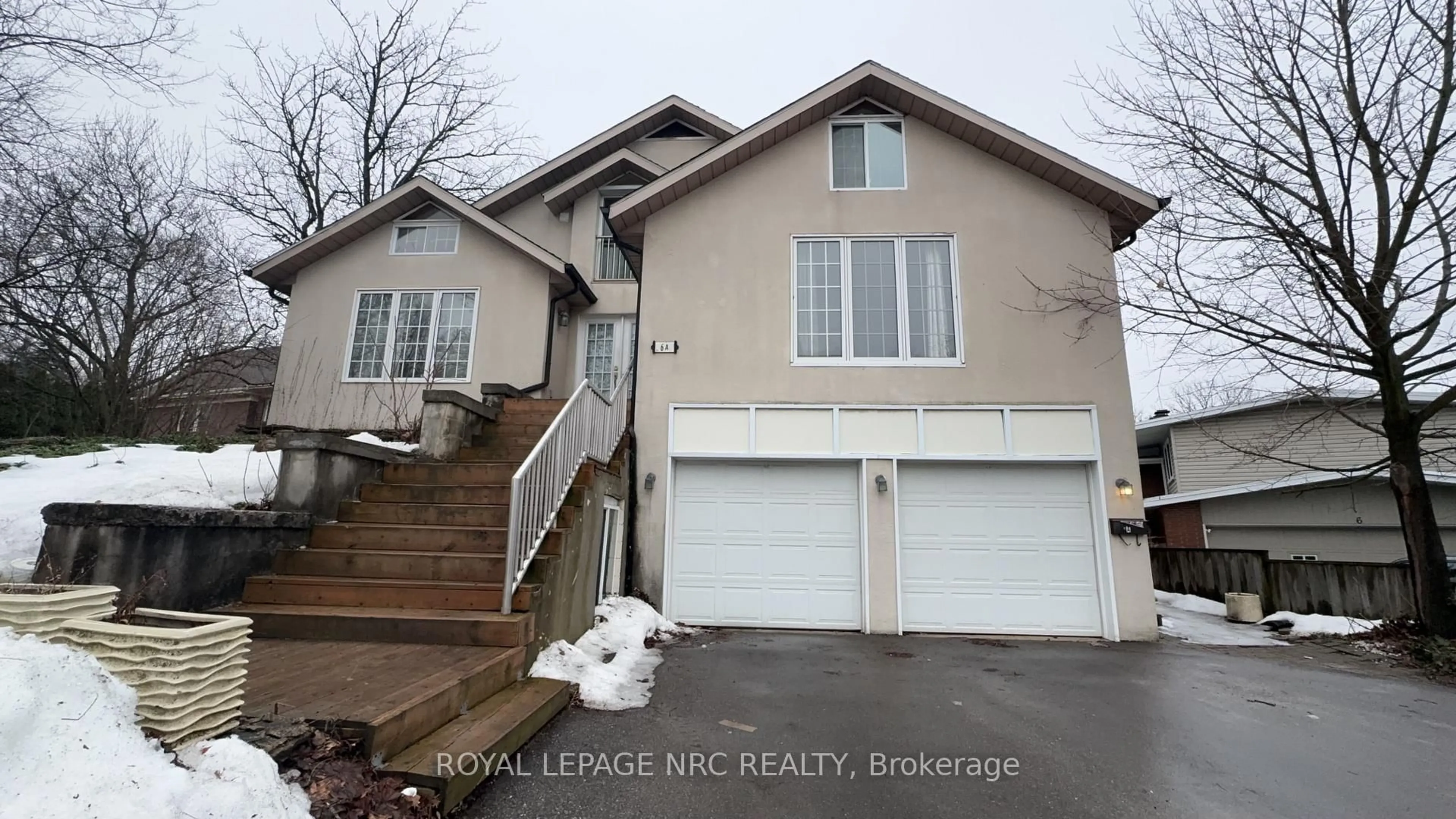 Unknown for 6A Pearl Ann Dr, St. Catharines Ontario L2T 3B3