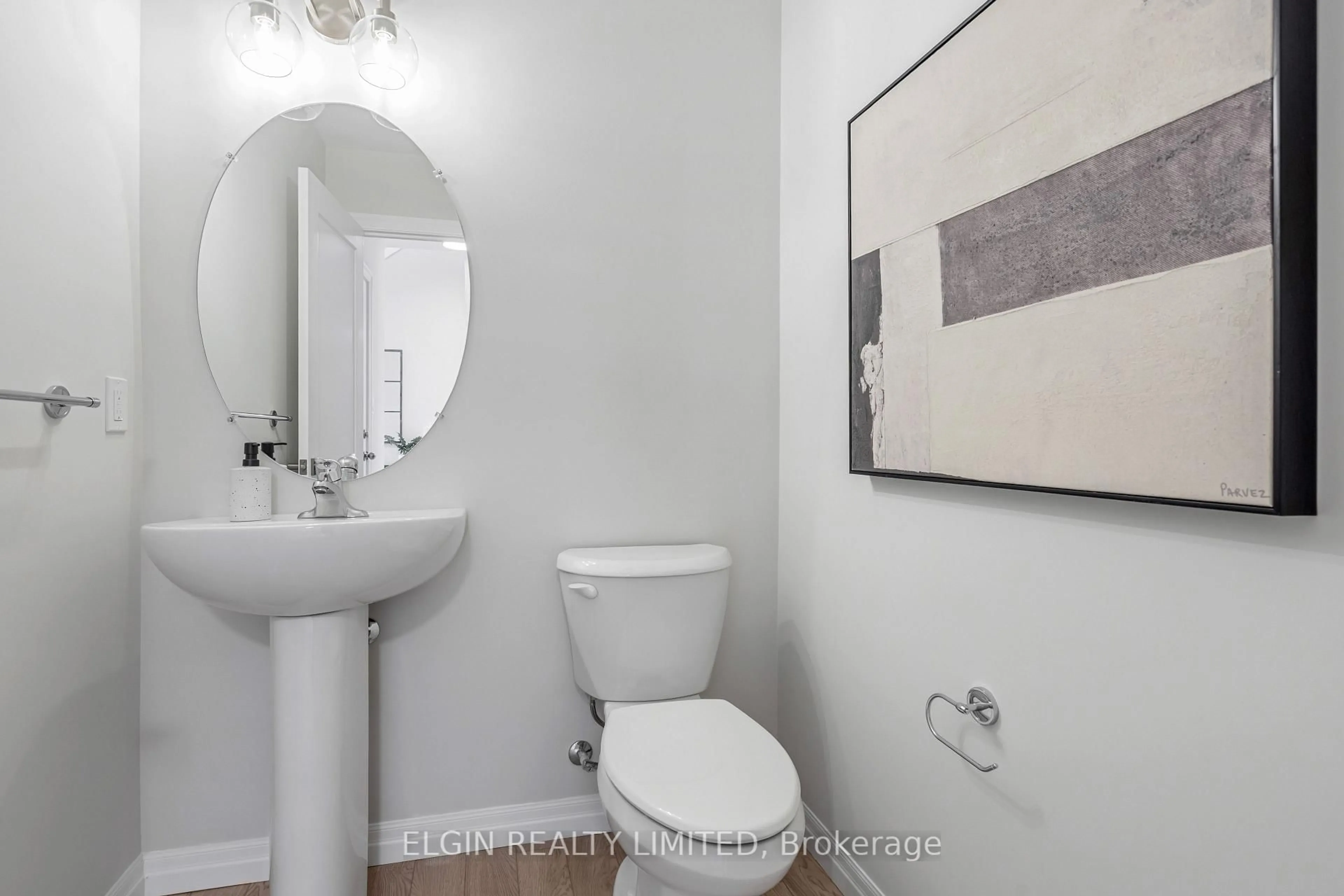 Standard bathroom, unknown for 29 Braun Ave, Tillsonburg Ontario N4G 0K5