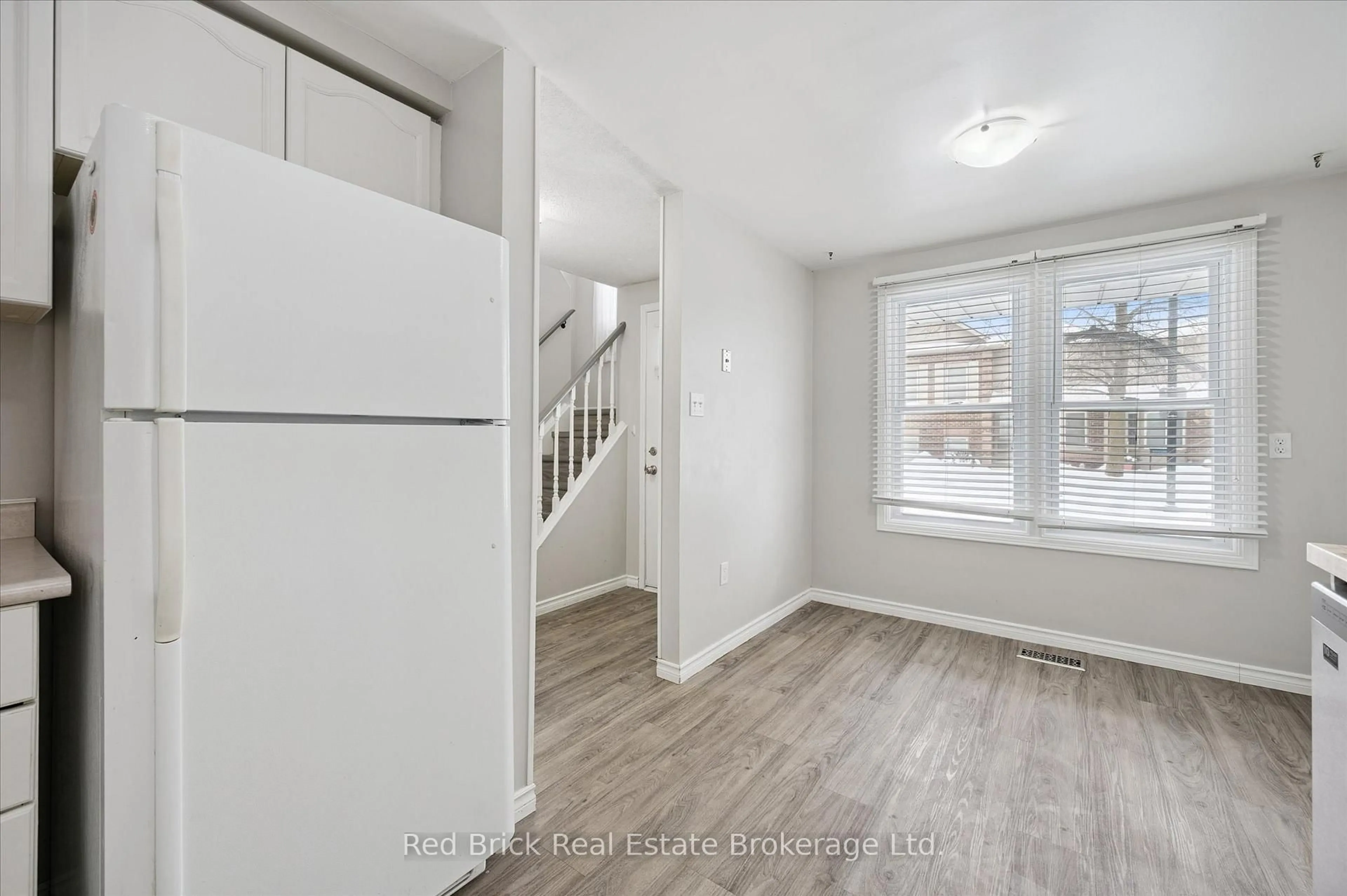 Unknown for 180 Marksam Rd #41, Guelph Ontario N1H 8G4