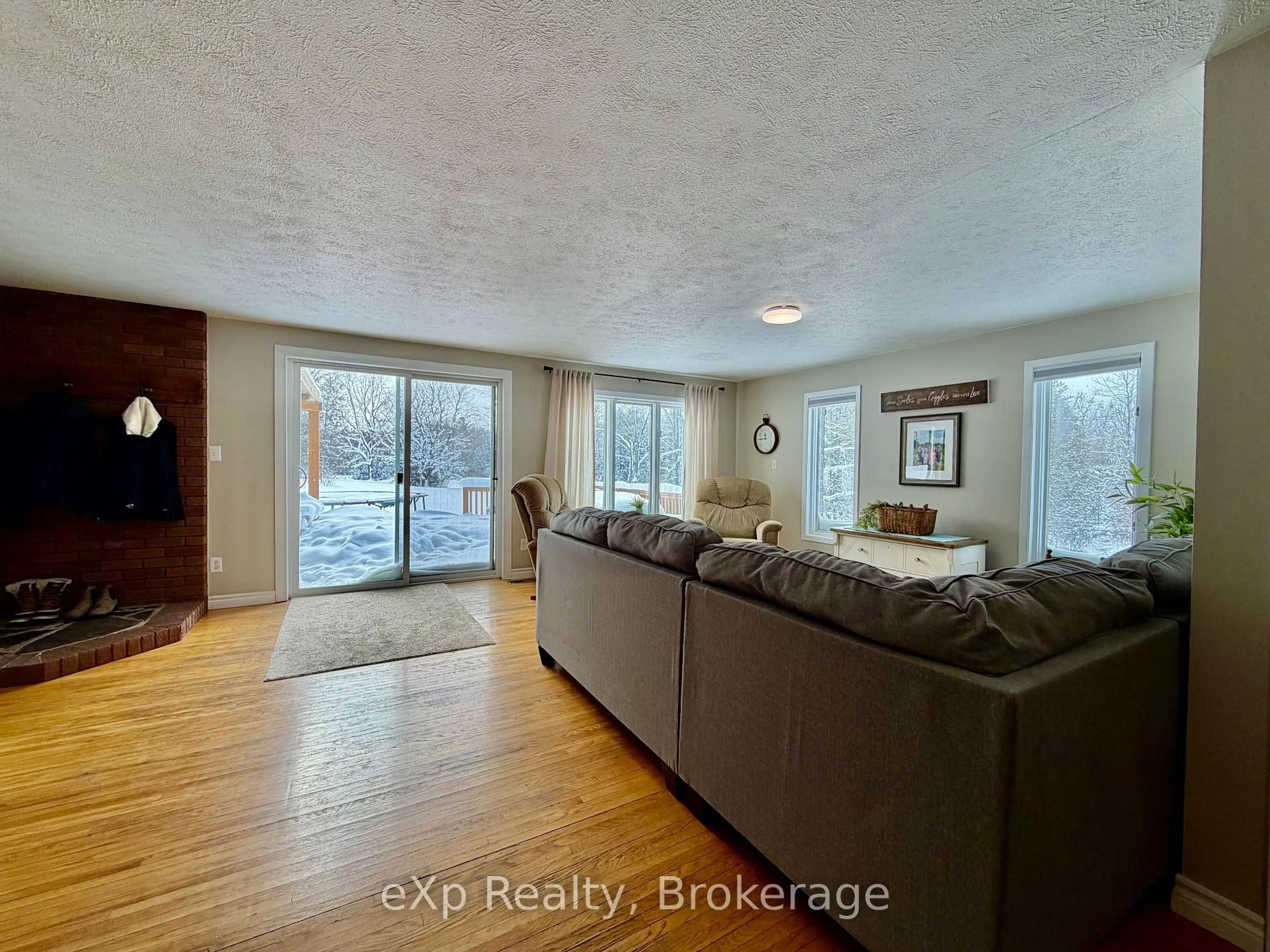 Living room with furniture, unknown for 935 Concession 10 Rd, South Bruce Ontario N0G 2J0
