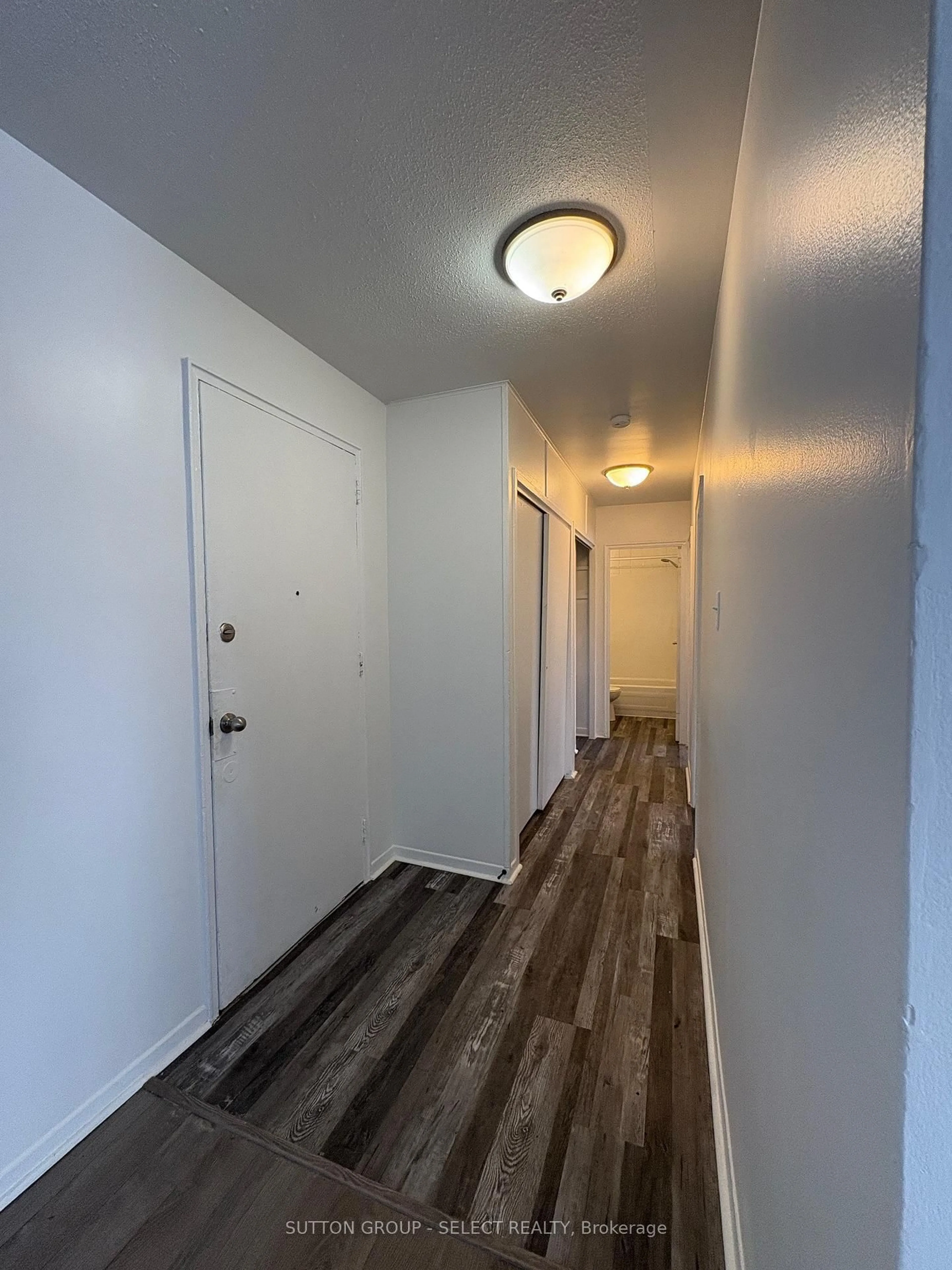 Unknown for 1174 Hamilton Rd #308, London East Ontario N5W 1A9