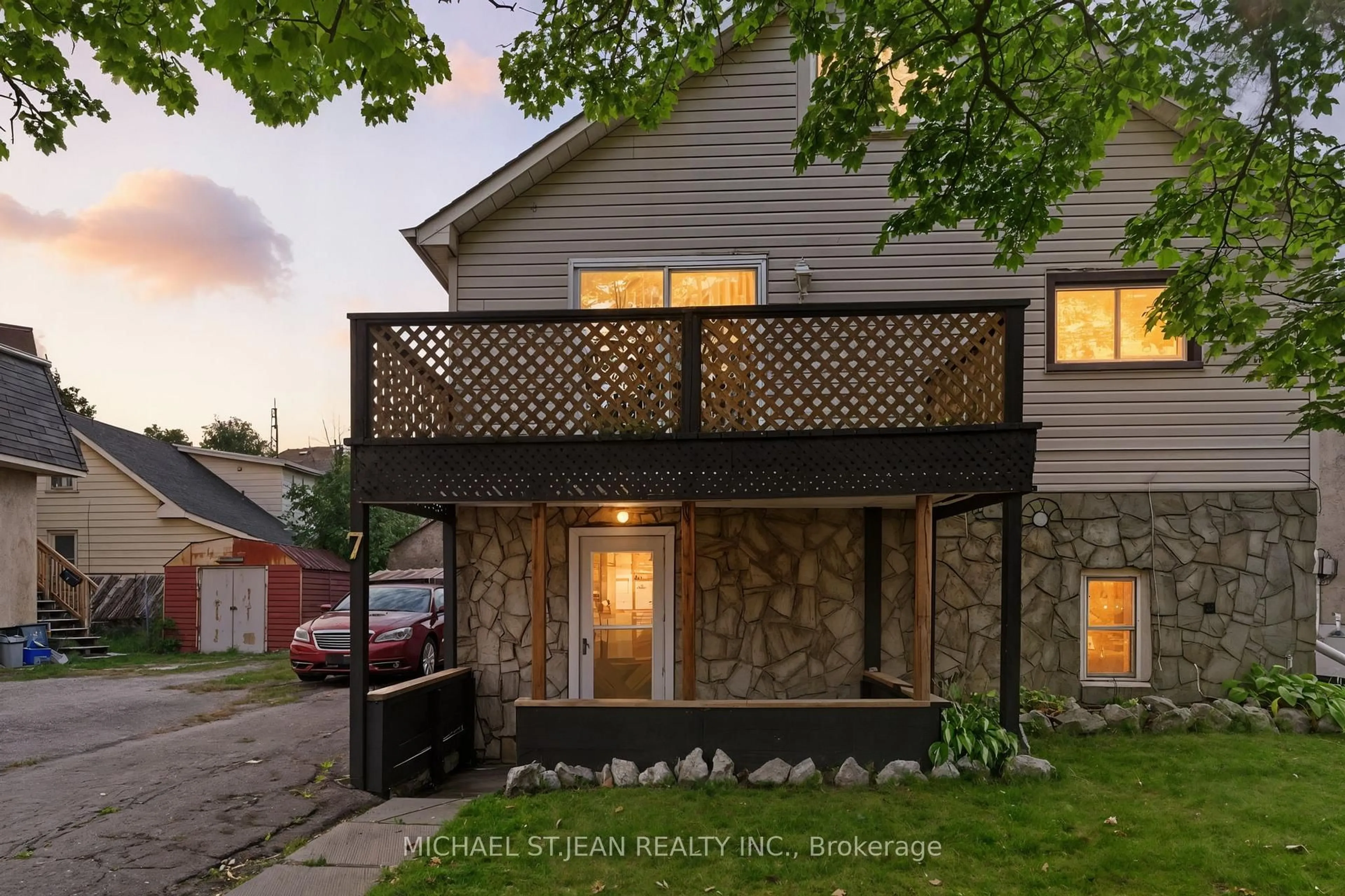 Unknown for 7 Balmoral Ave, Welland Ontario L3B 1S3