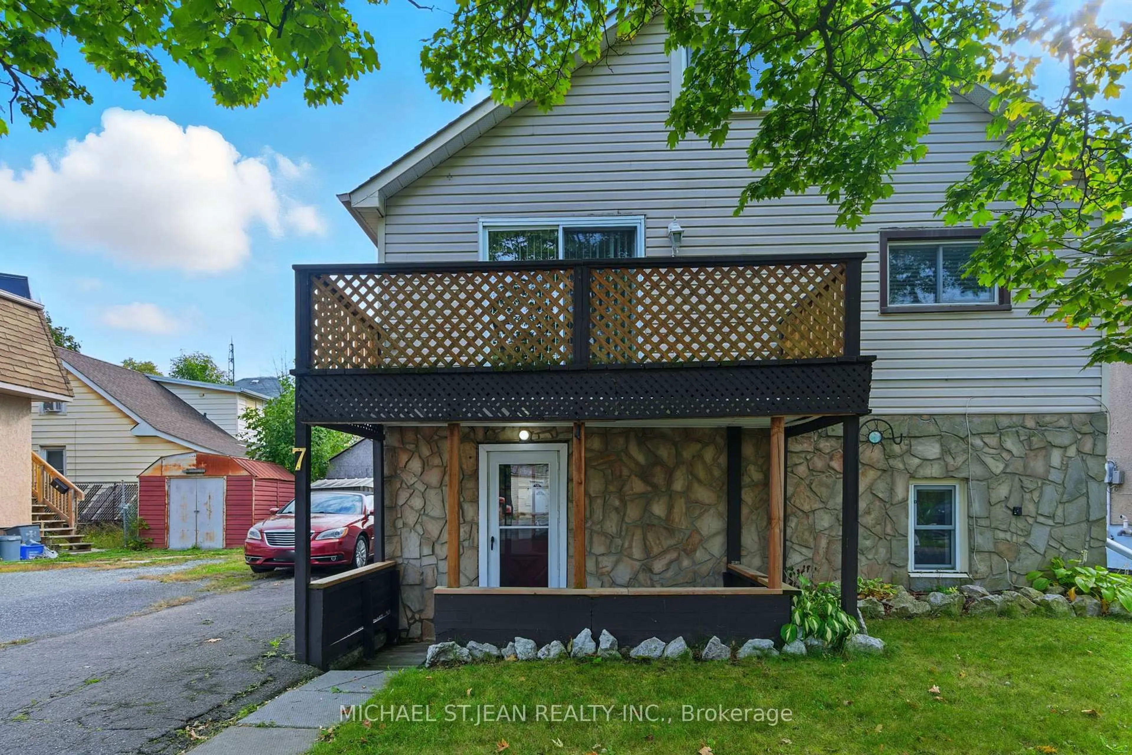 Unknown for 7 Balmoral Ave, Welland Ontario L3B 1S3