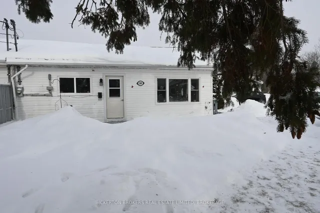 248 Cemetery Rd, Gananoque 2
