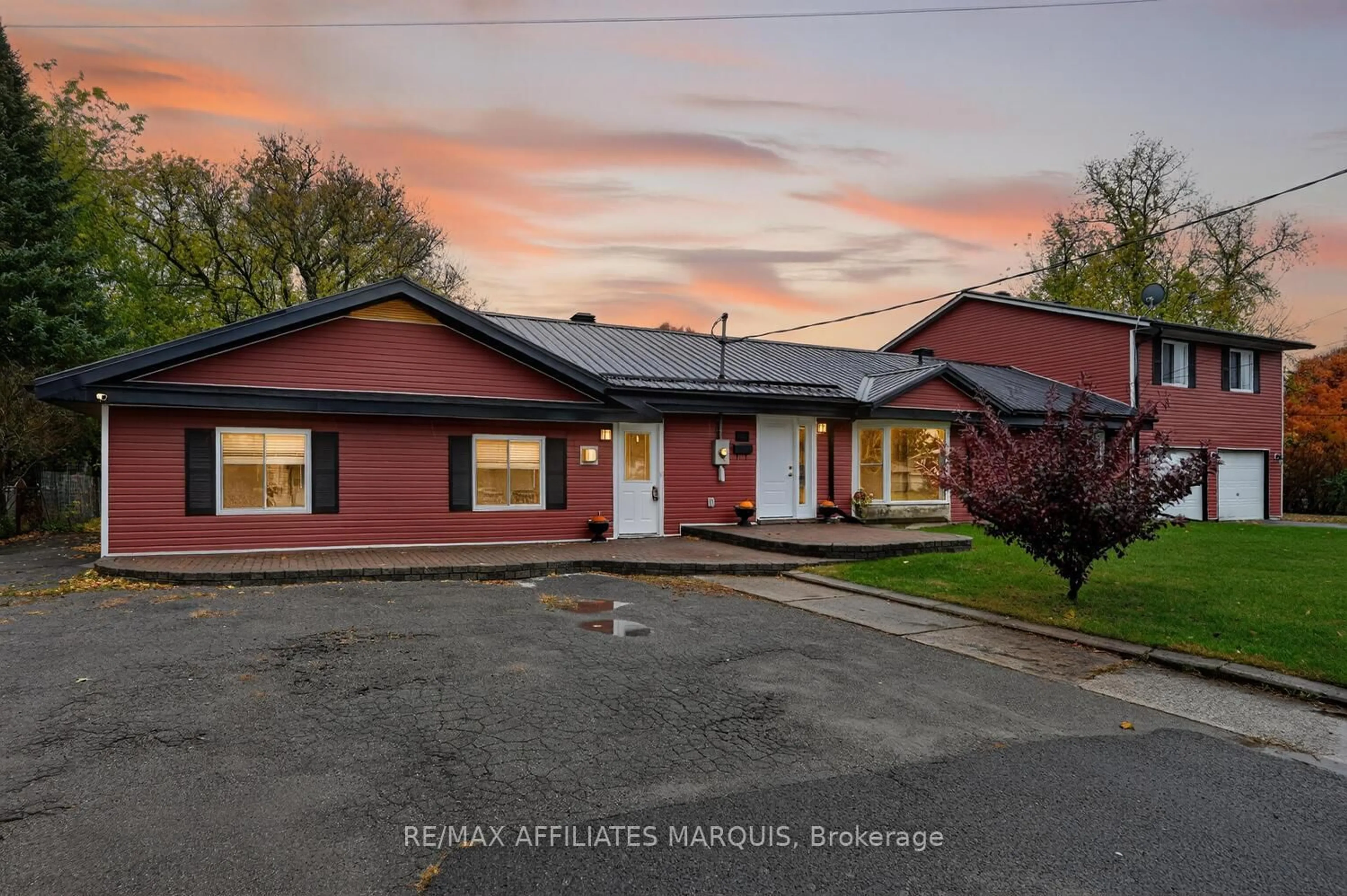 Unknown for 65 First St, Montague Ontario K7A 3E8