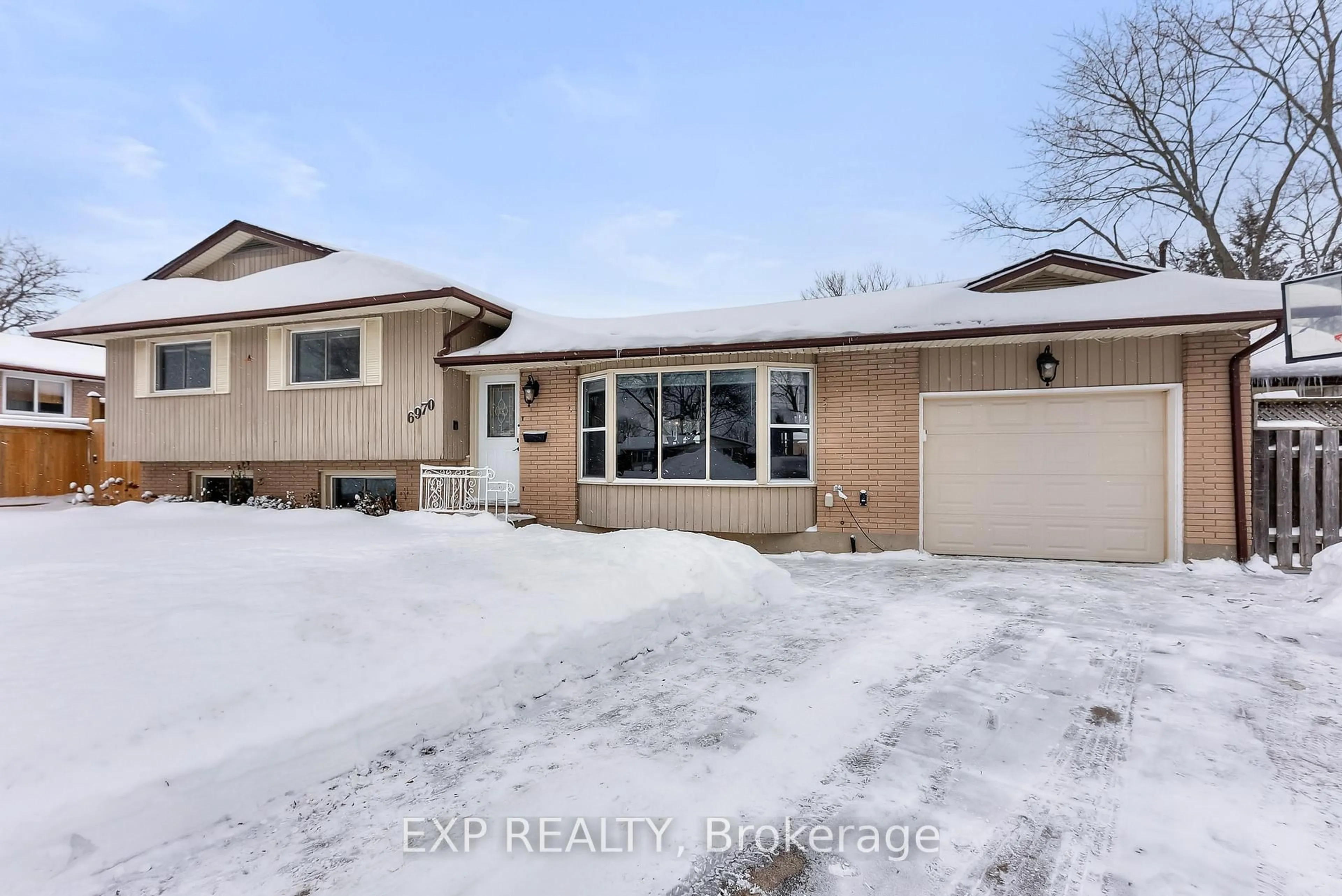Unknown for 6970 Concord Cres, Niagara Falls Ontario L2G 5G6