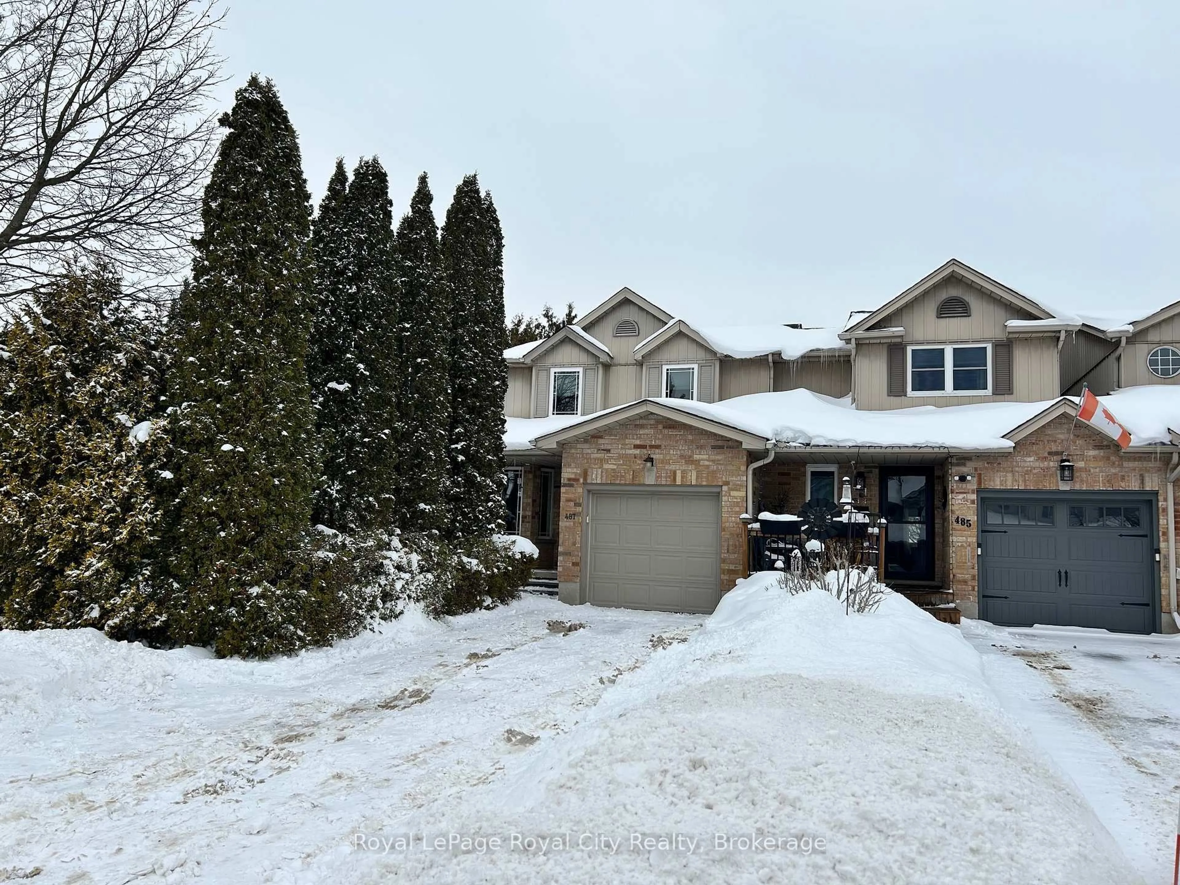 A pic from outside/outdoor area/front of a property/back of a property/a pic from drone, street for 487 Flannery Dr, Centre Wellington Ontario N1M 2P2