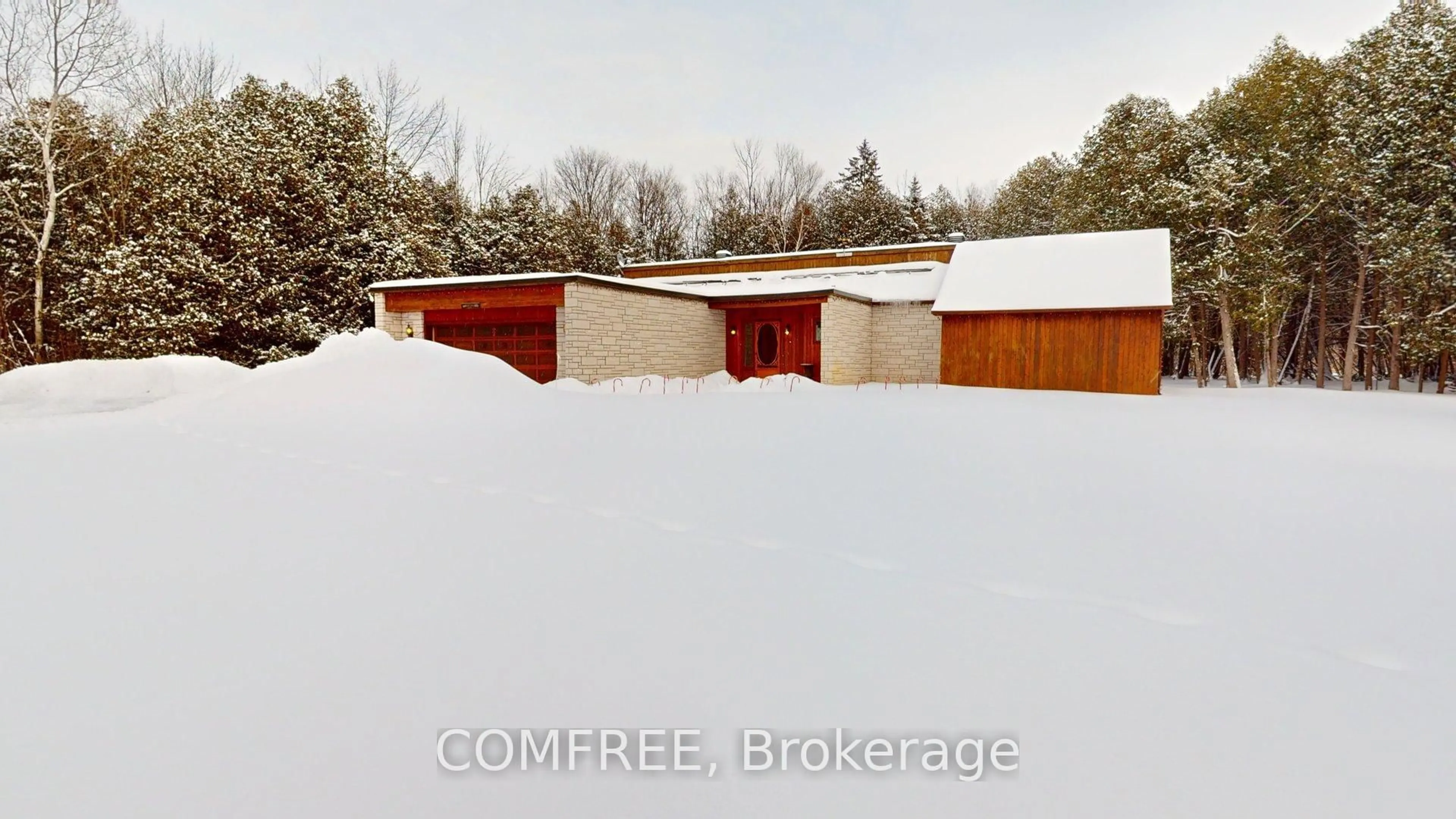 Shed for 11954 Forest Hill Rd, North Dundas Ontario K0C 2K0