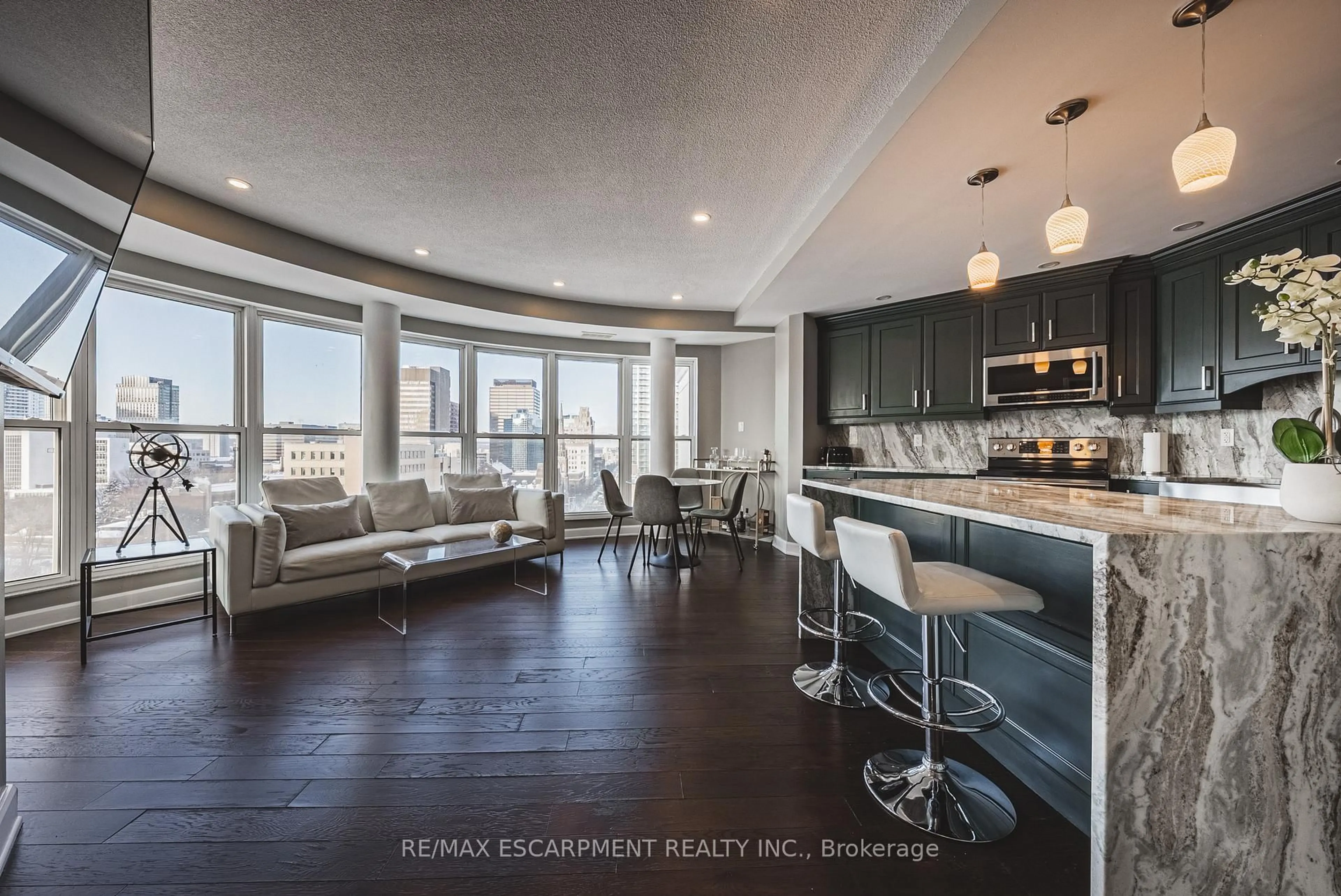 Open concept kitchen, unknown for 135 James St #1014, Hamilton Ontario L8P 2Z6