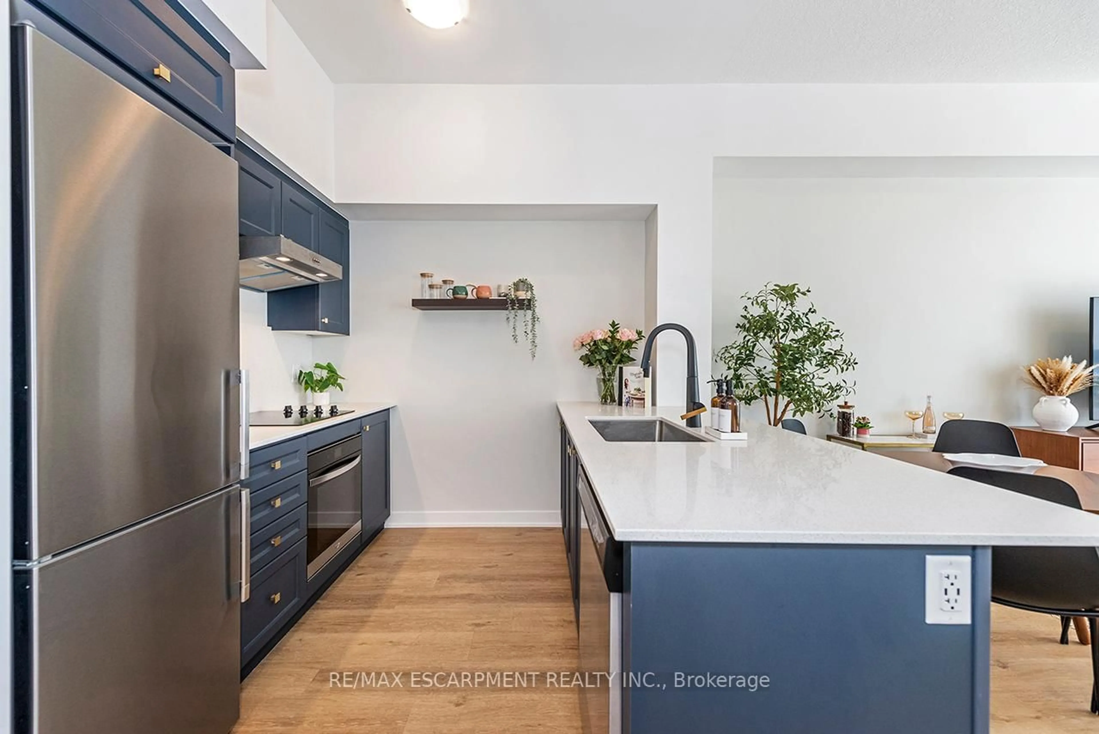 Open concept kitchen, unknown for 600 North Service Rd #606, Hamilton Ontario L8E 0L2