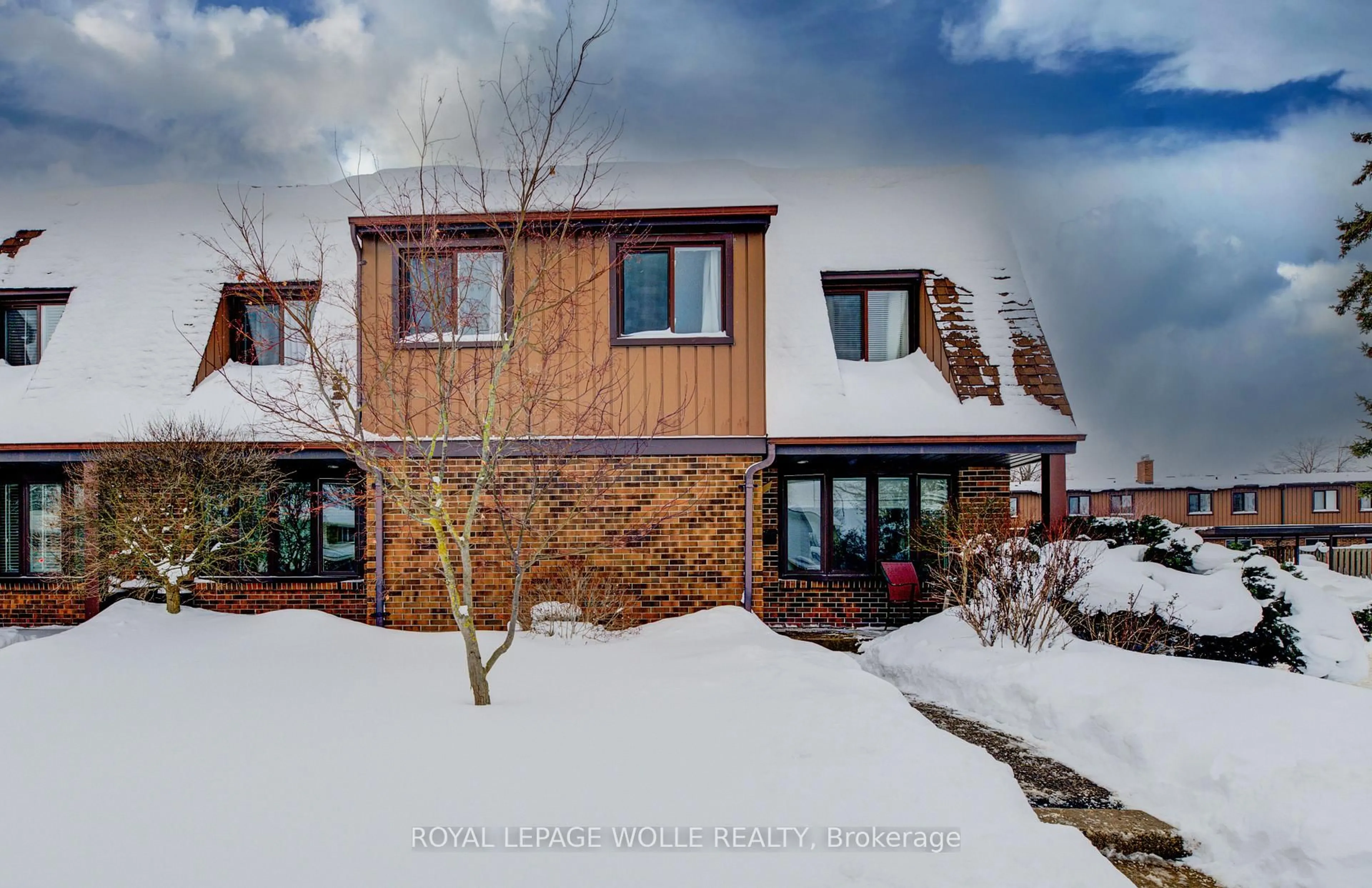 Unknown for 285 Sandowne Dr #1, Waterloo Ontario N2K 2C1