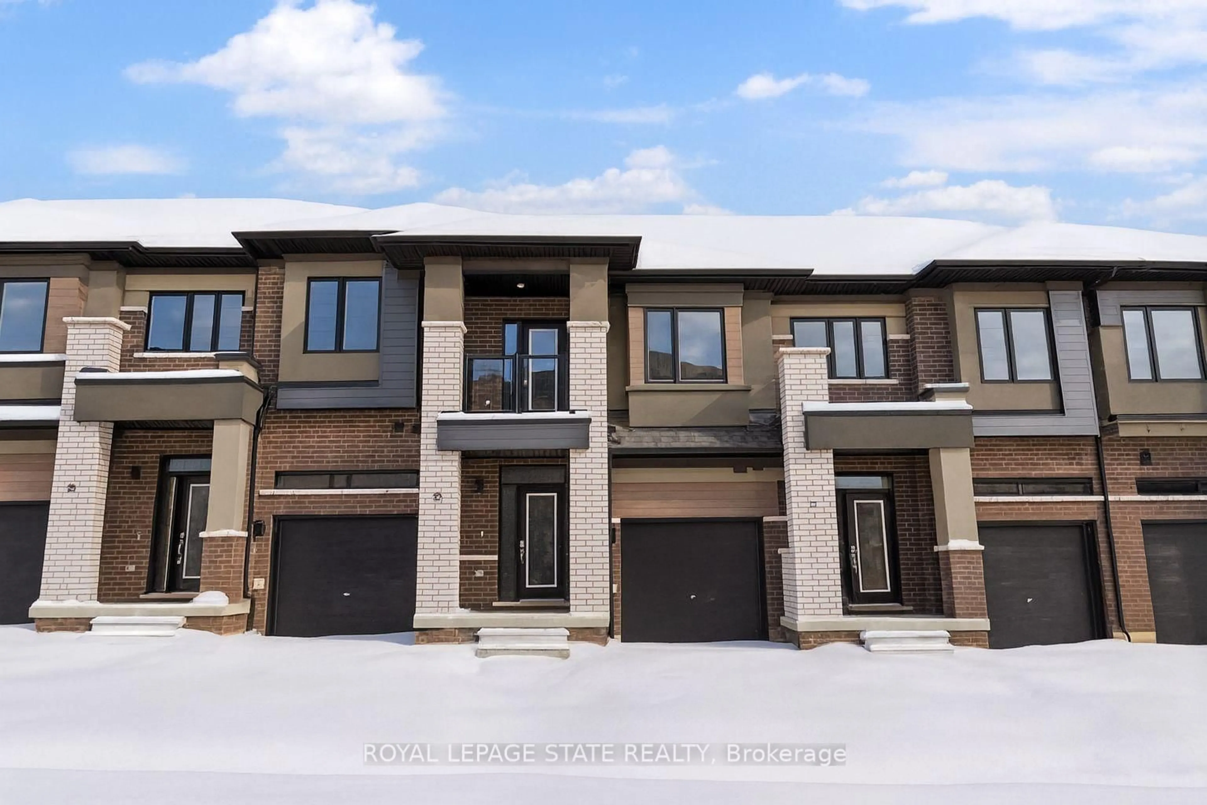 Home with brick exterior material, street for 660 Colborne St #26, Brantford Ontario N3T 0L8
