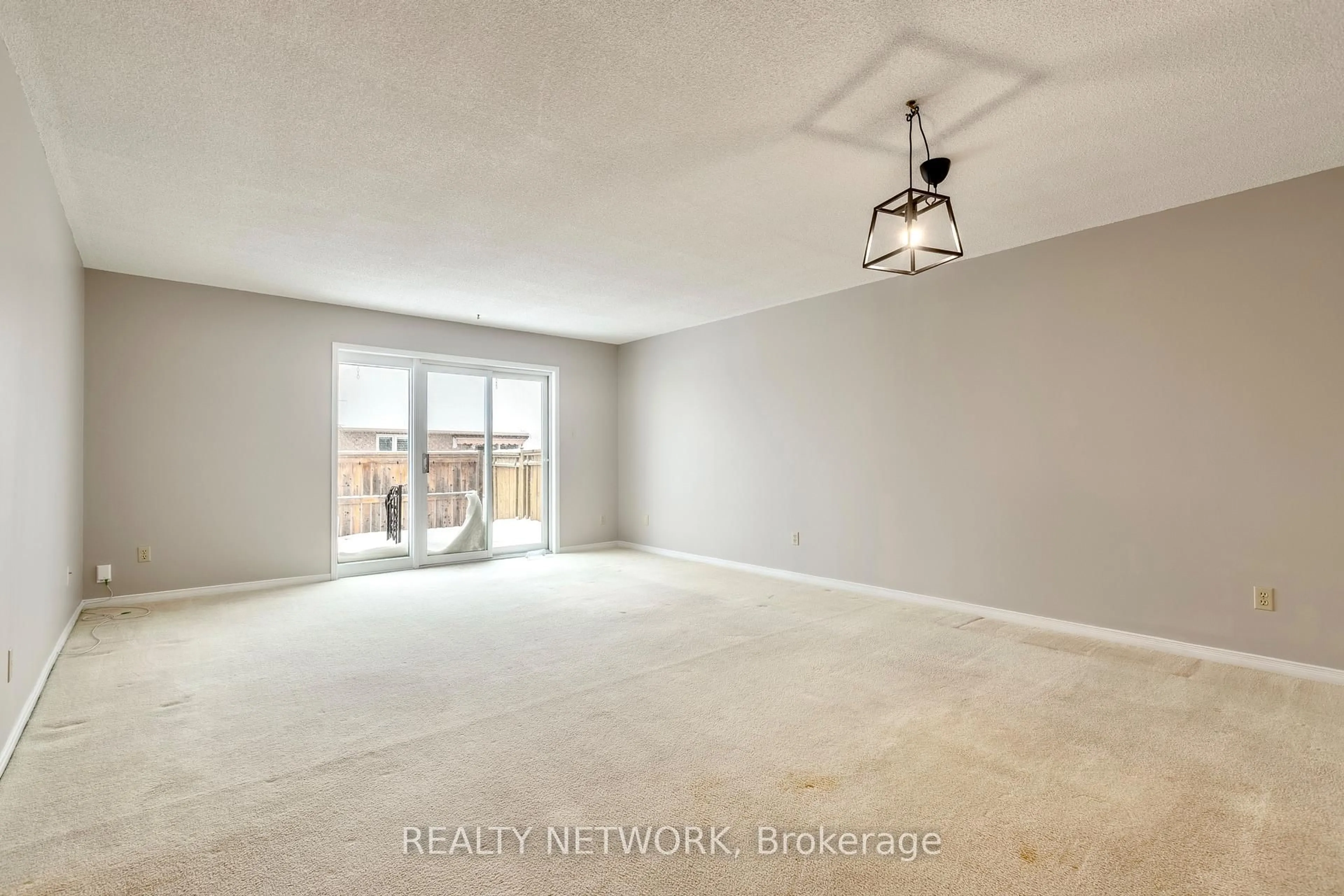 A pic of a room for 122 Bunting Rd #54, St. Catharines Ontario L2P 3X7