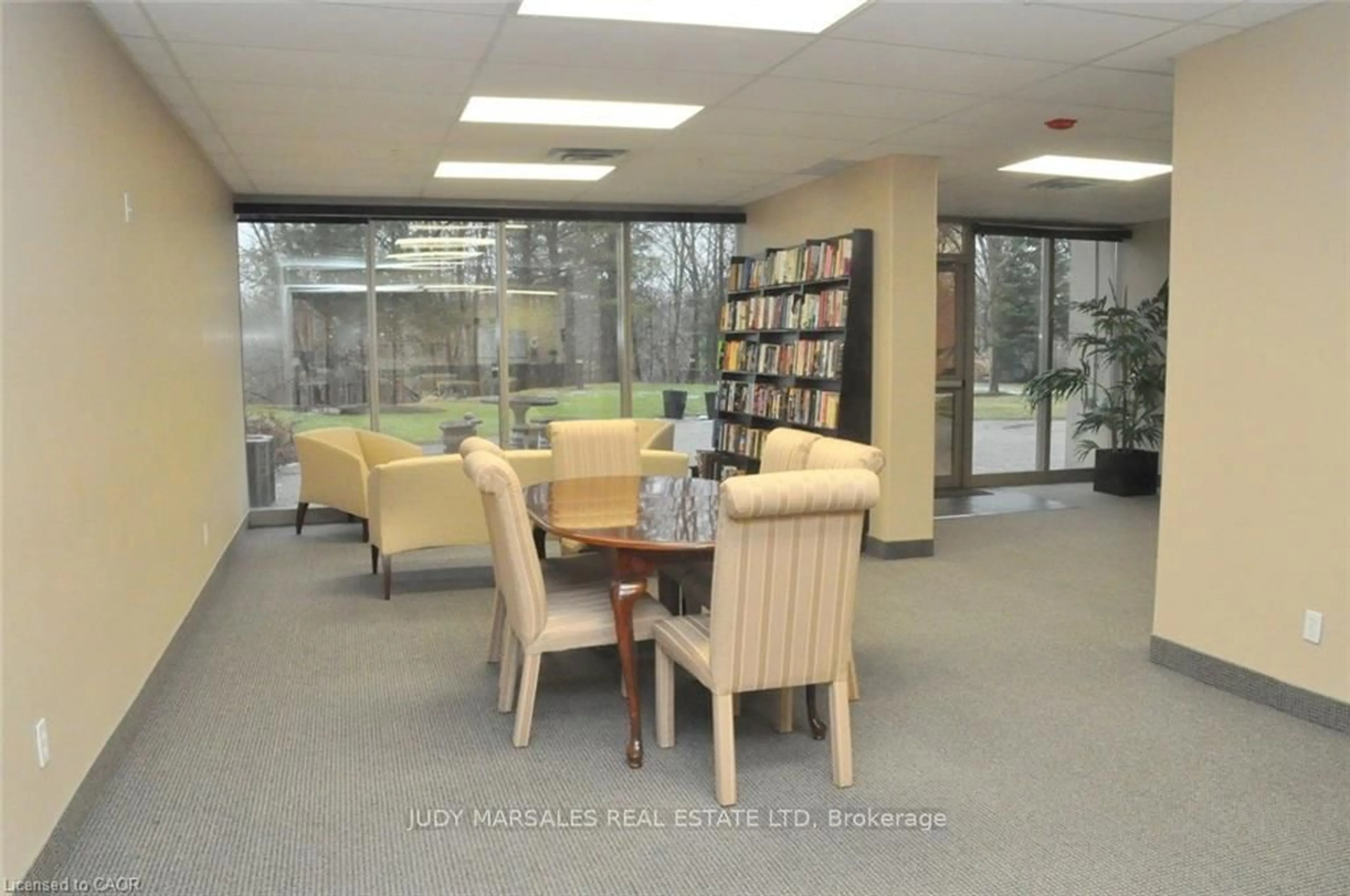 Lobby for 1770 Main St #105, Hamilton Ontario L8S 1H1