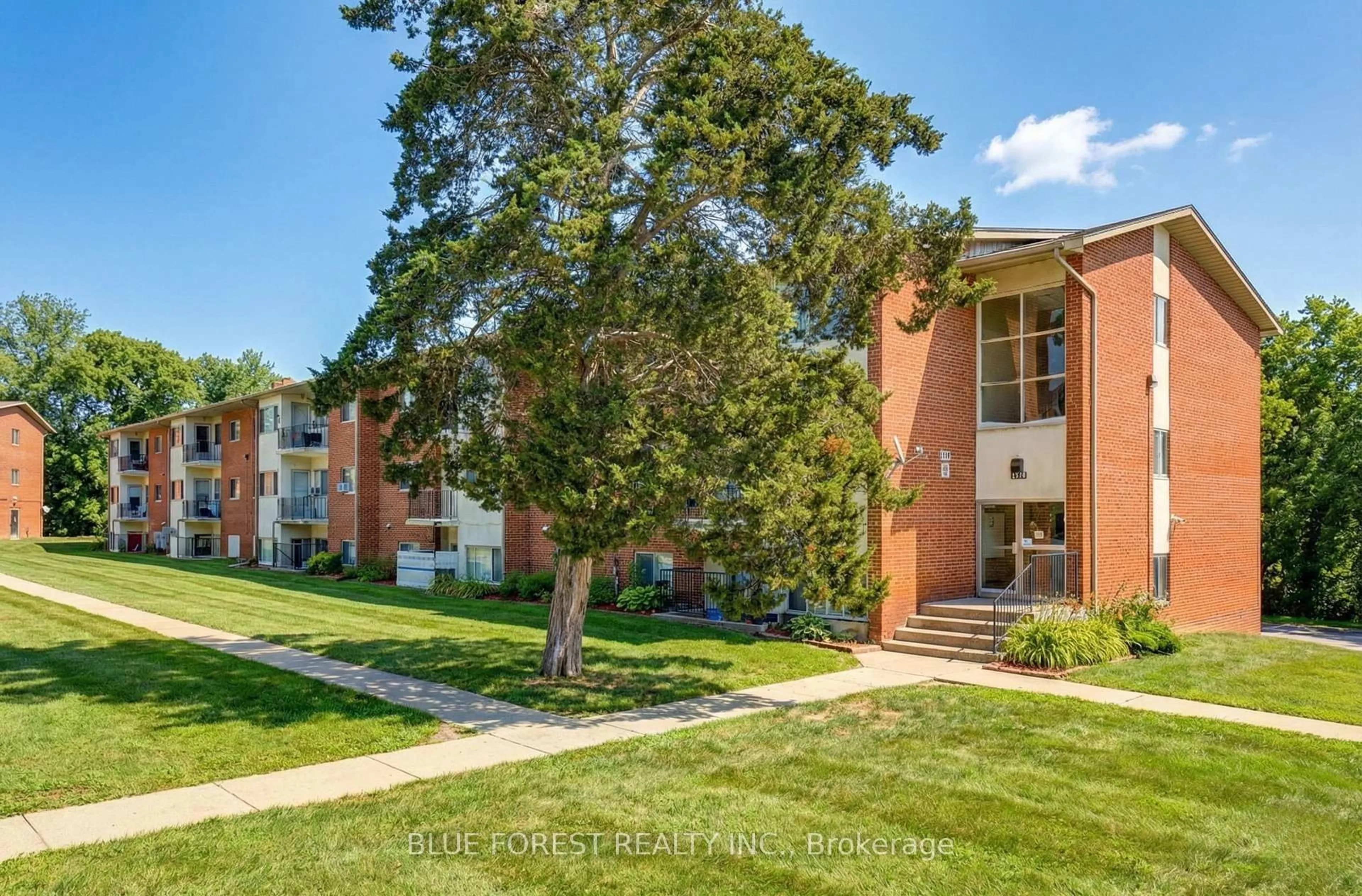 Unknown for 1174 HAMILTON Rd #309, London East Ontario N5W 1A9