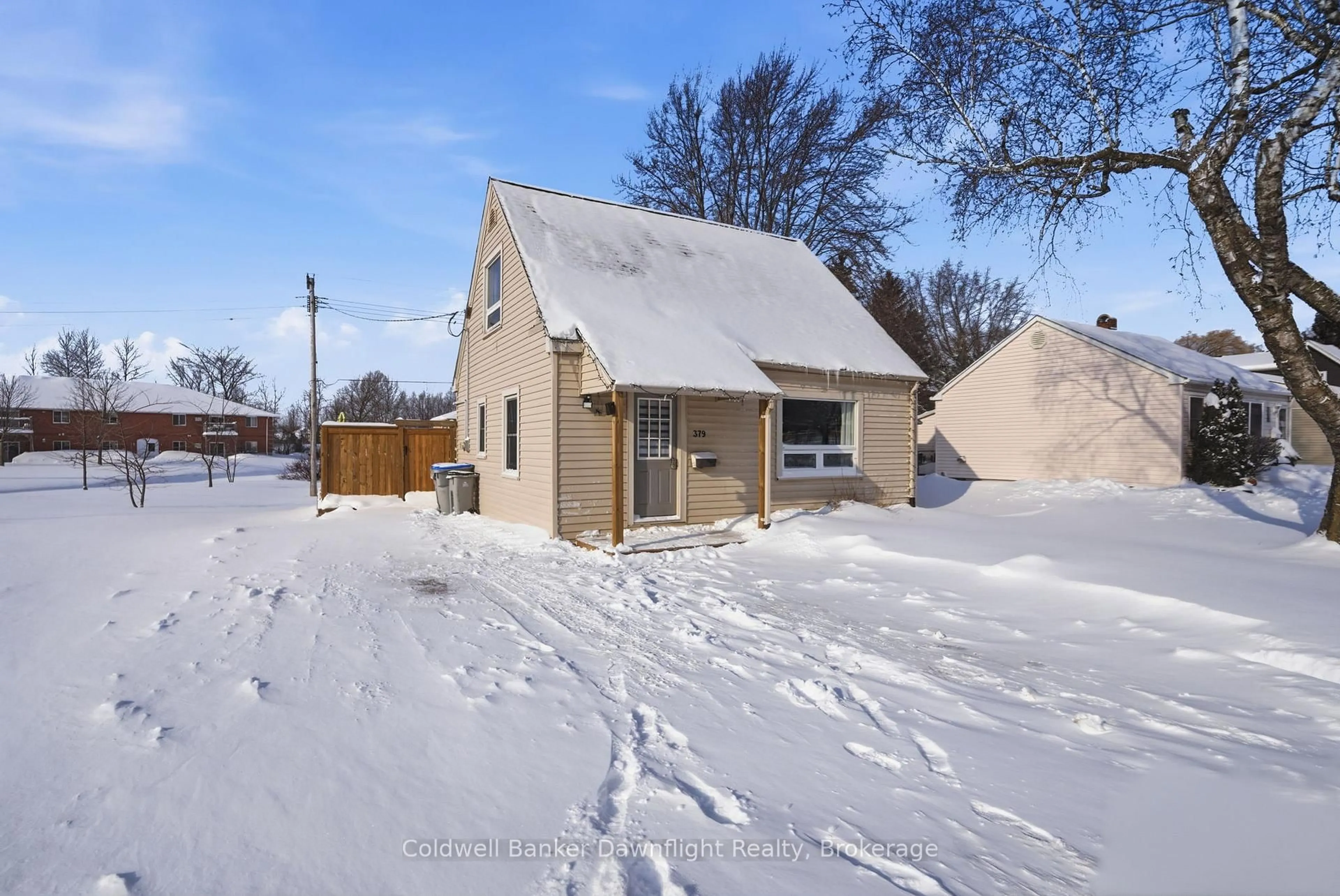 Patio, street for 379 Marlborough St, South Huron Ontario N0M 1S2