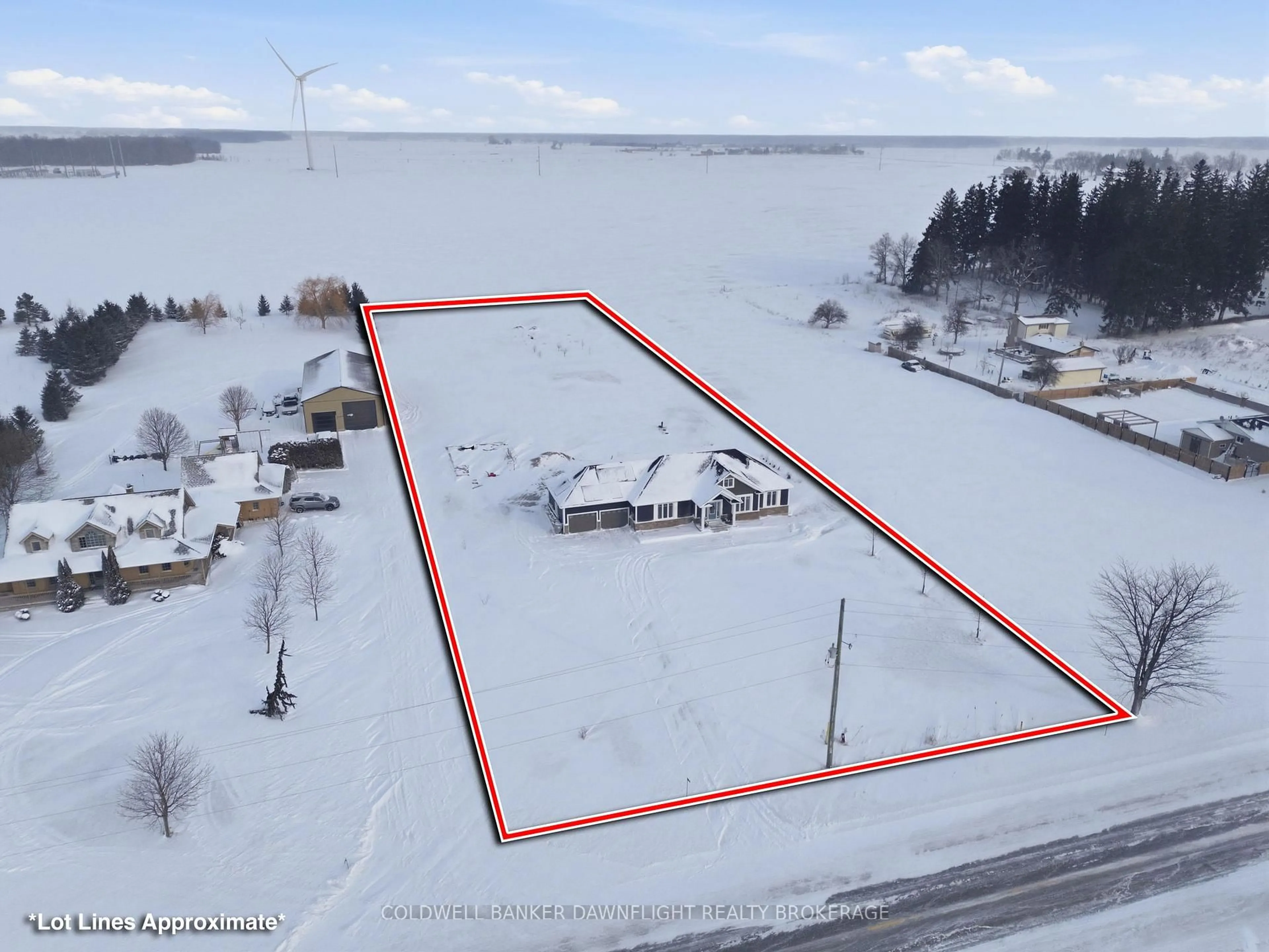 A pic from outside/outdoor area/front of a property/back of a property/a pic from drone, building for 60 Victoria Ave, South Huron Ontario N0M 1M0