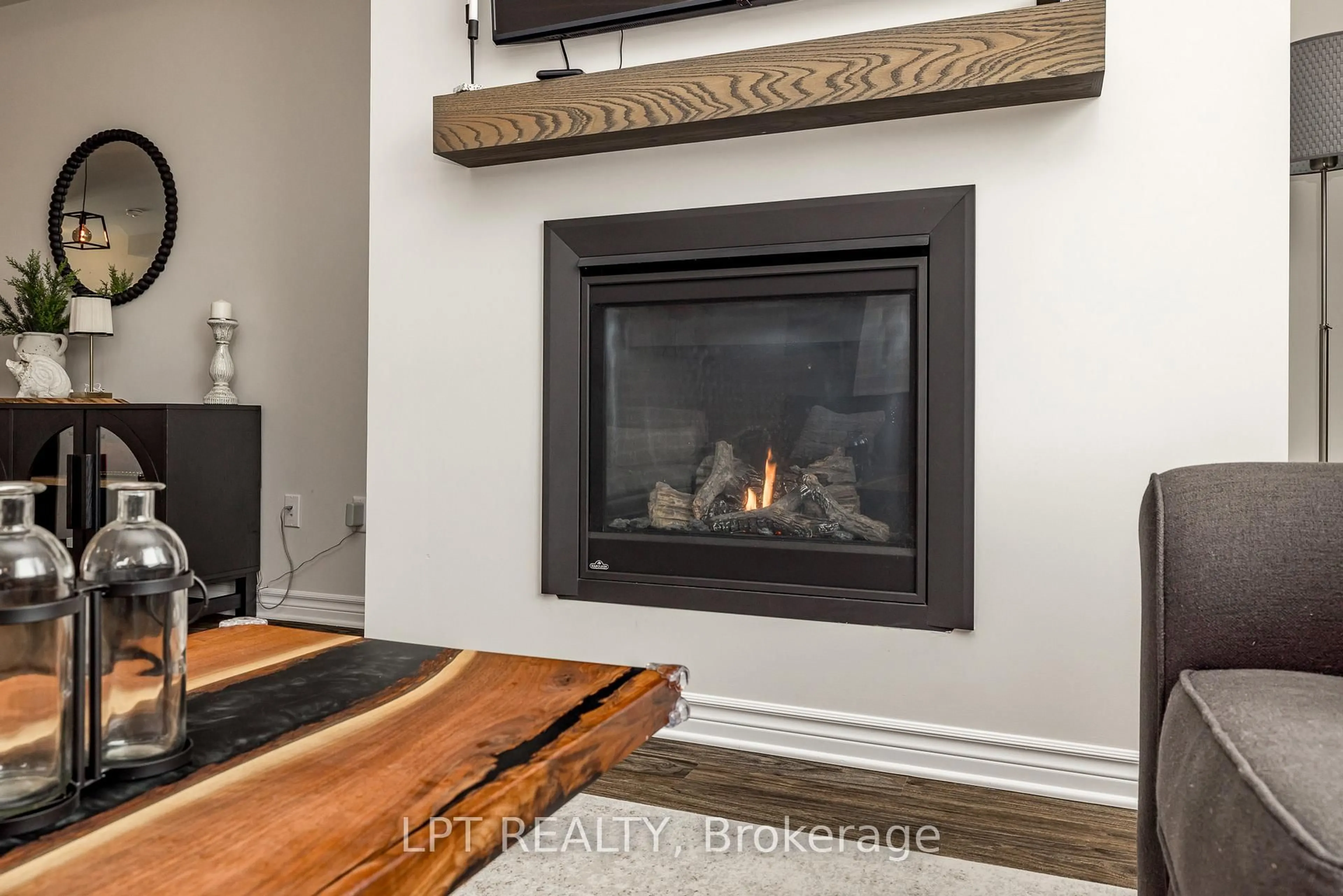 Unknown for 618 Fisher St, North Grenville Ontario K0G 1J0