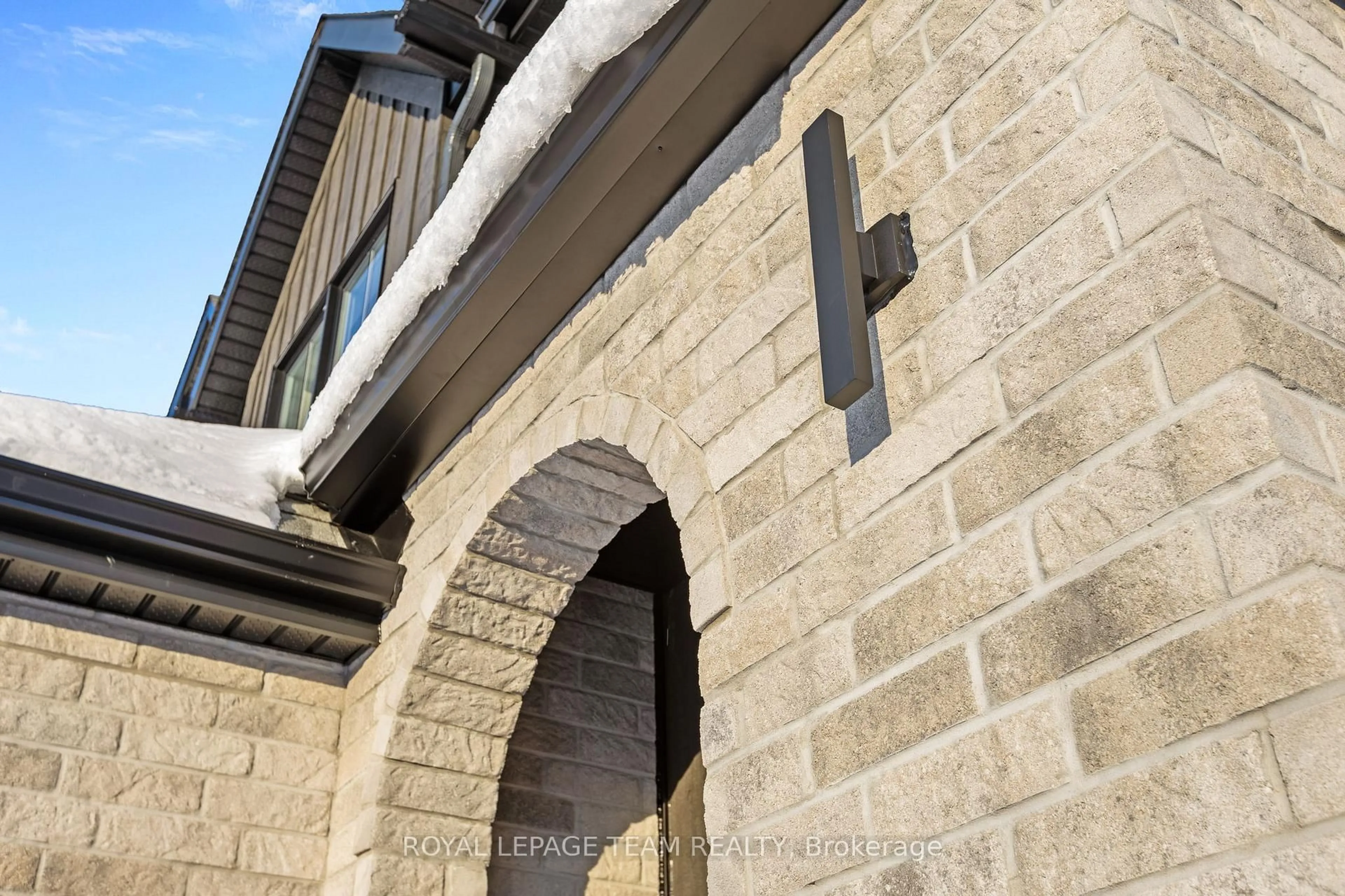 Home with brick exterior material, building for 714 TAILSLIDE Private, Carp Ontario K0A 1L0